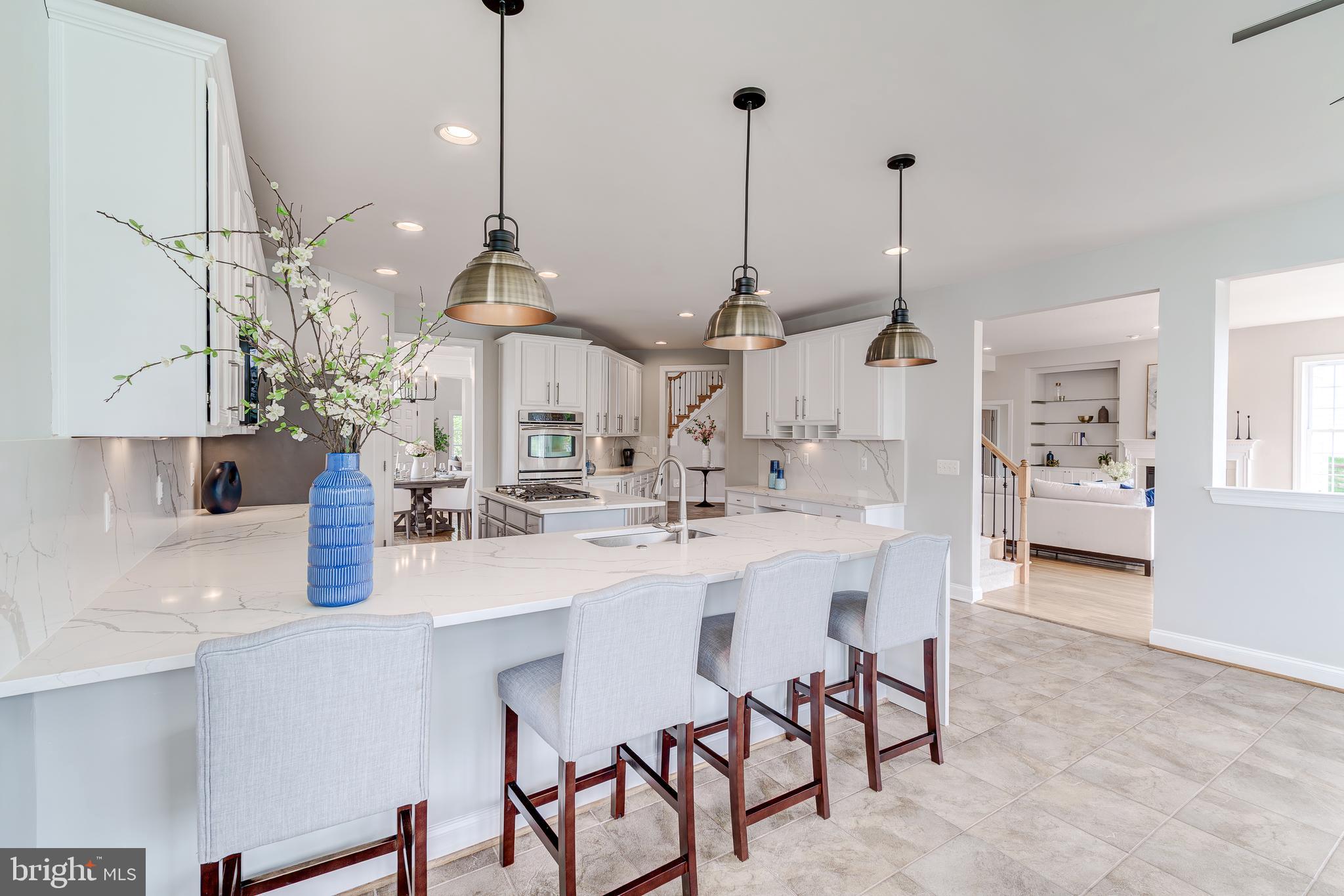 BROADLANDS - Residential