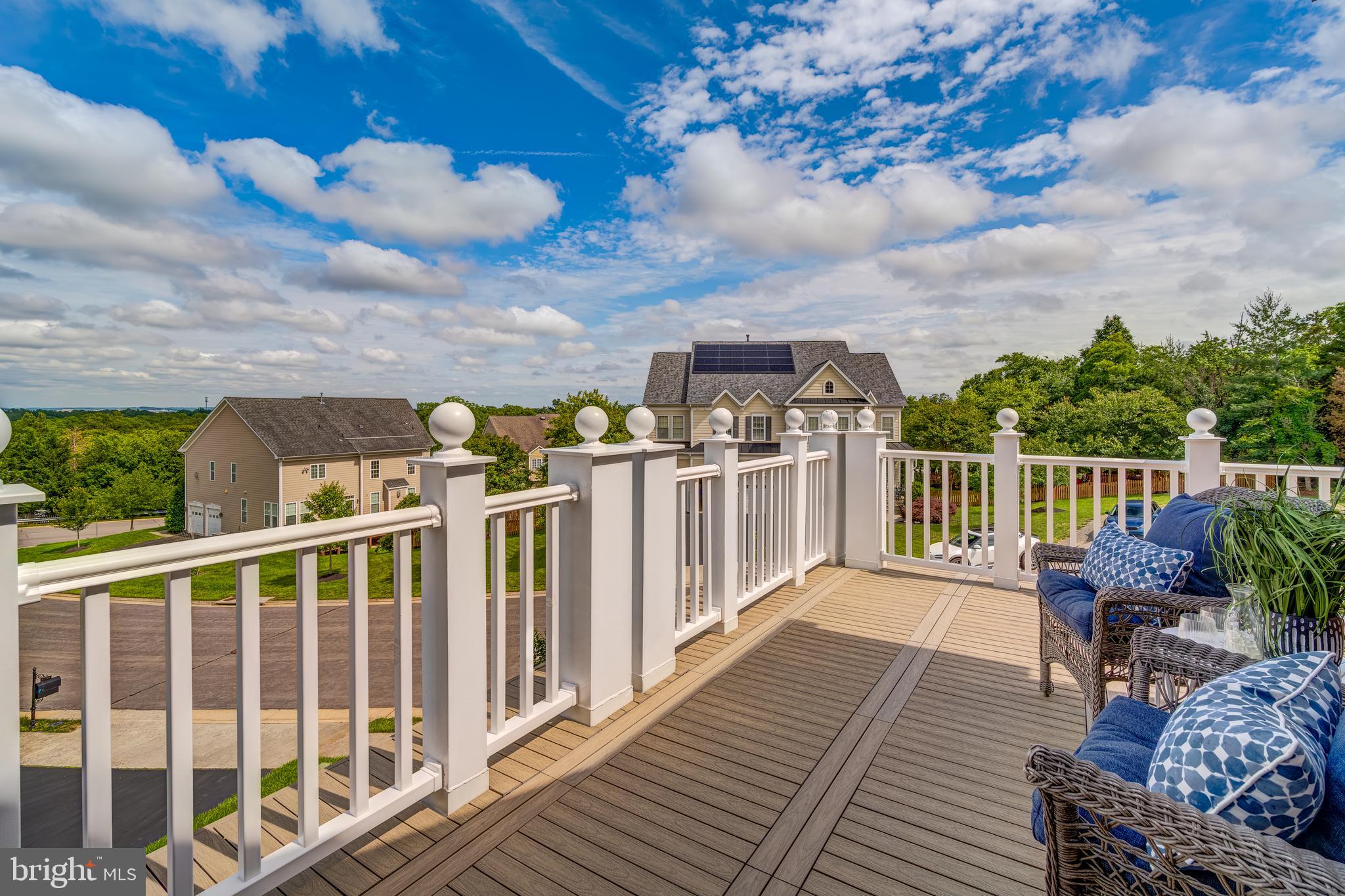 BROADLANDS - Residential