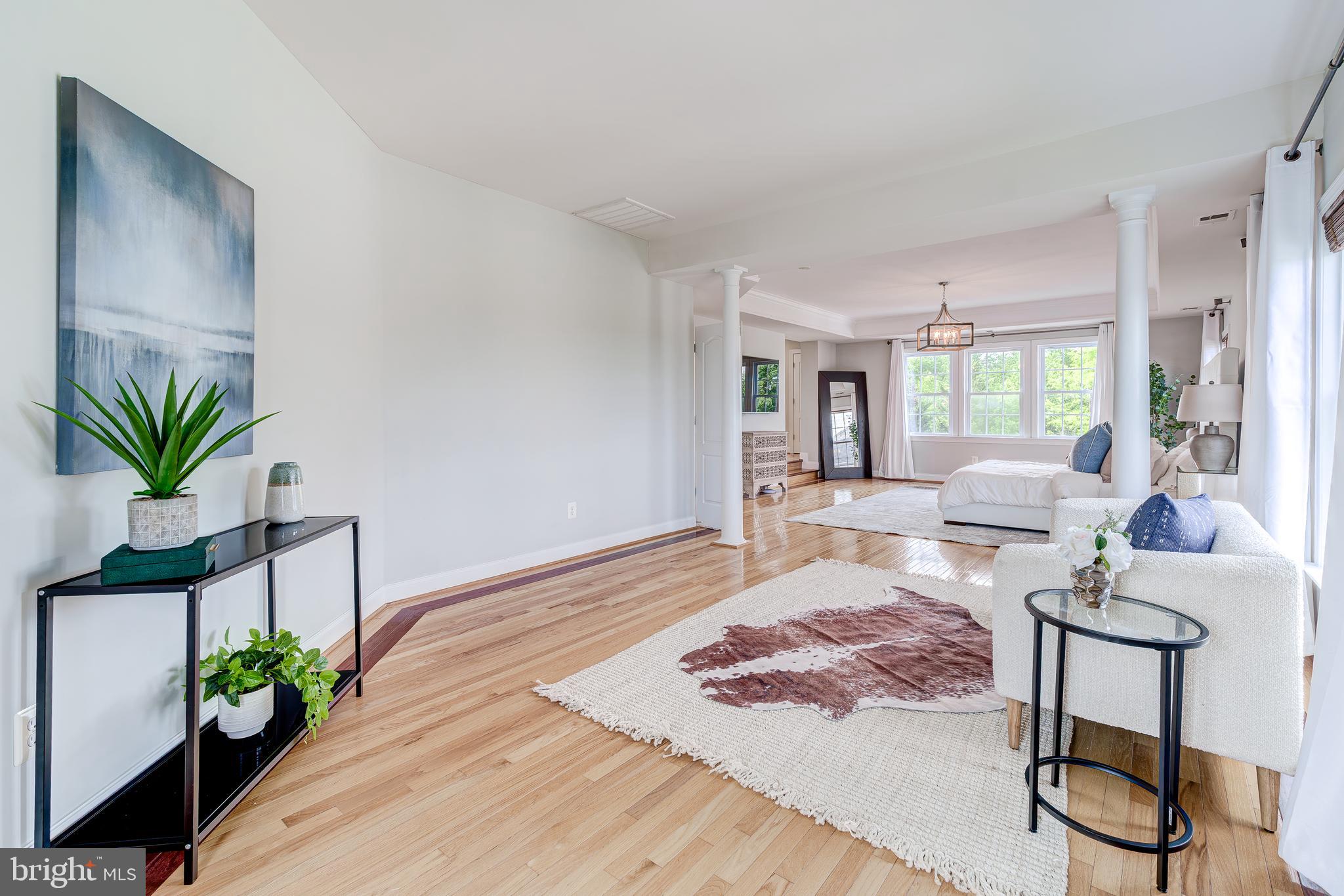 BROADLANDS - Residential