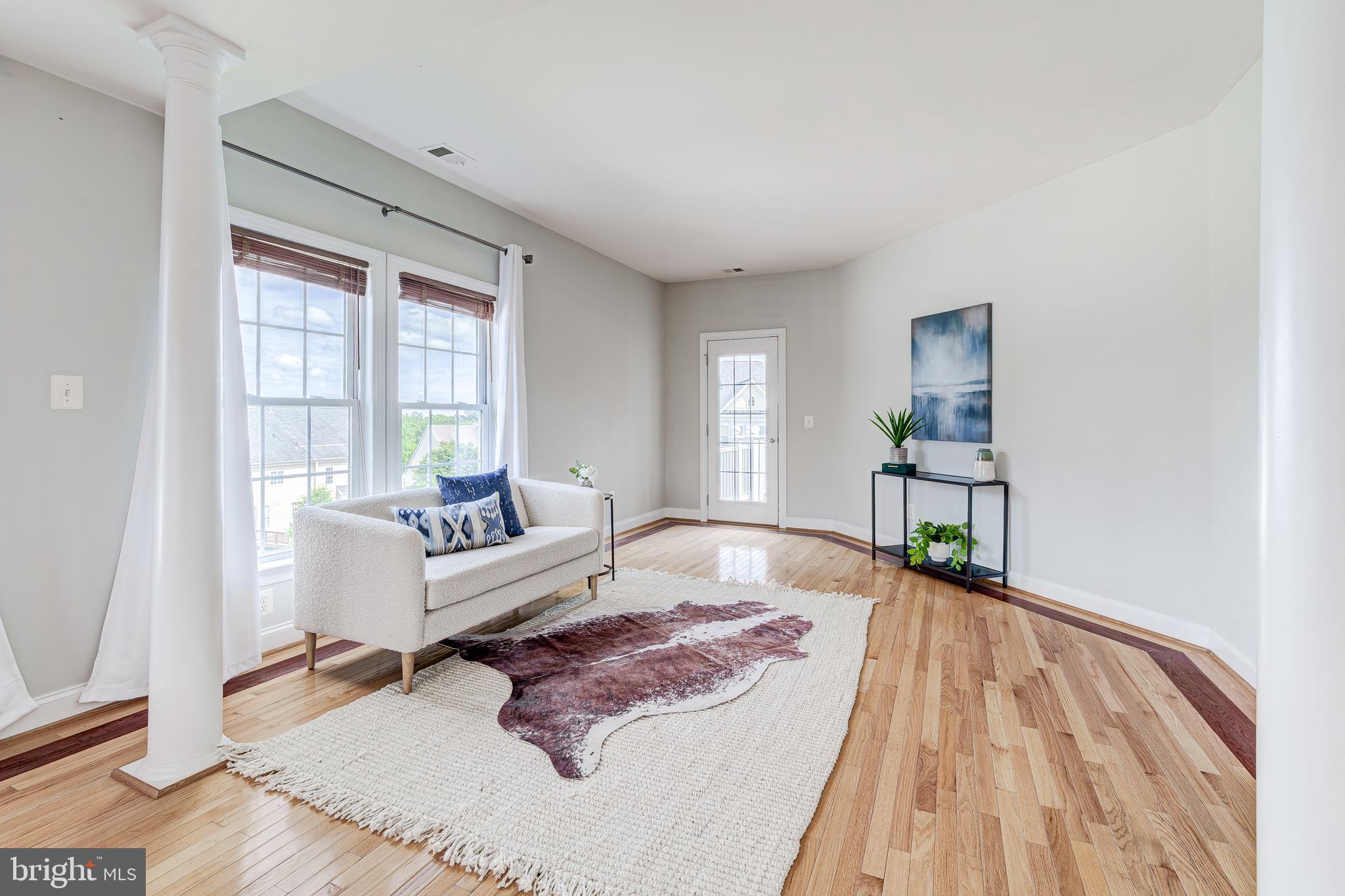 BROADLANDS - Residential