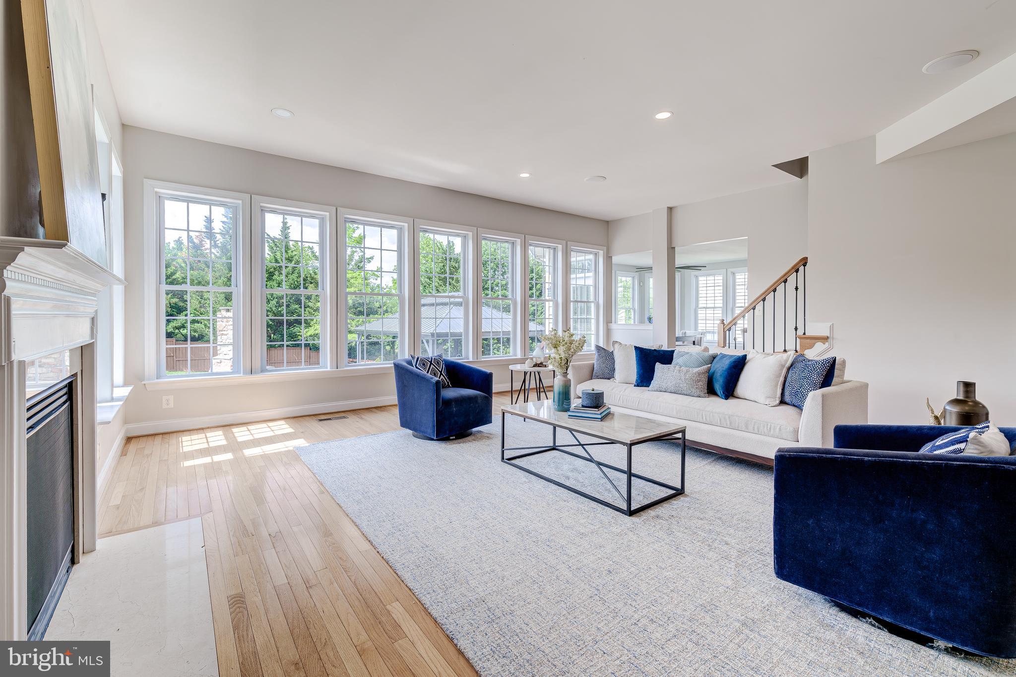 BROADLANDS - Residential