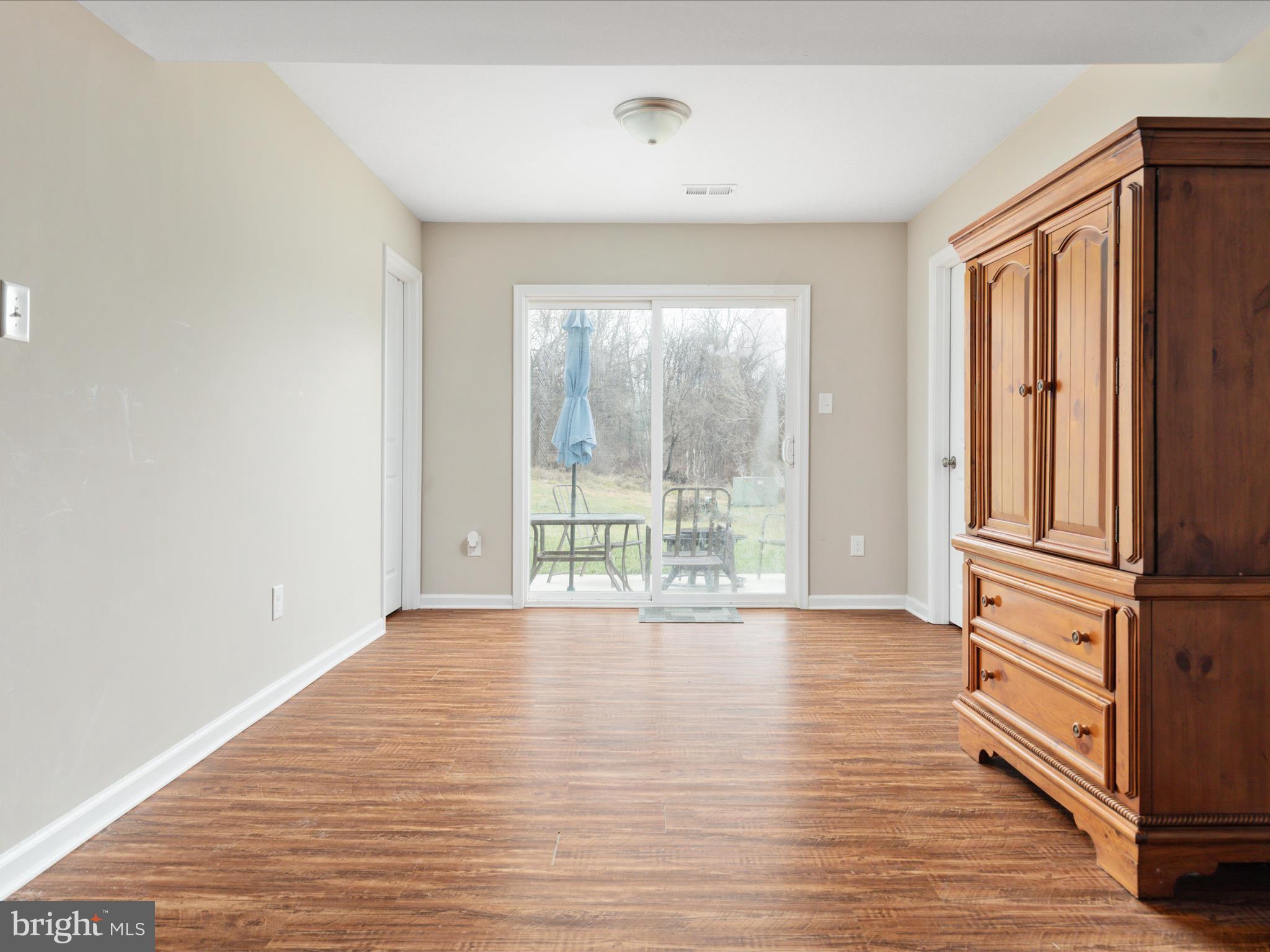 FORT HILL FARMS - Residential