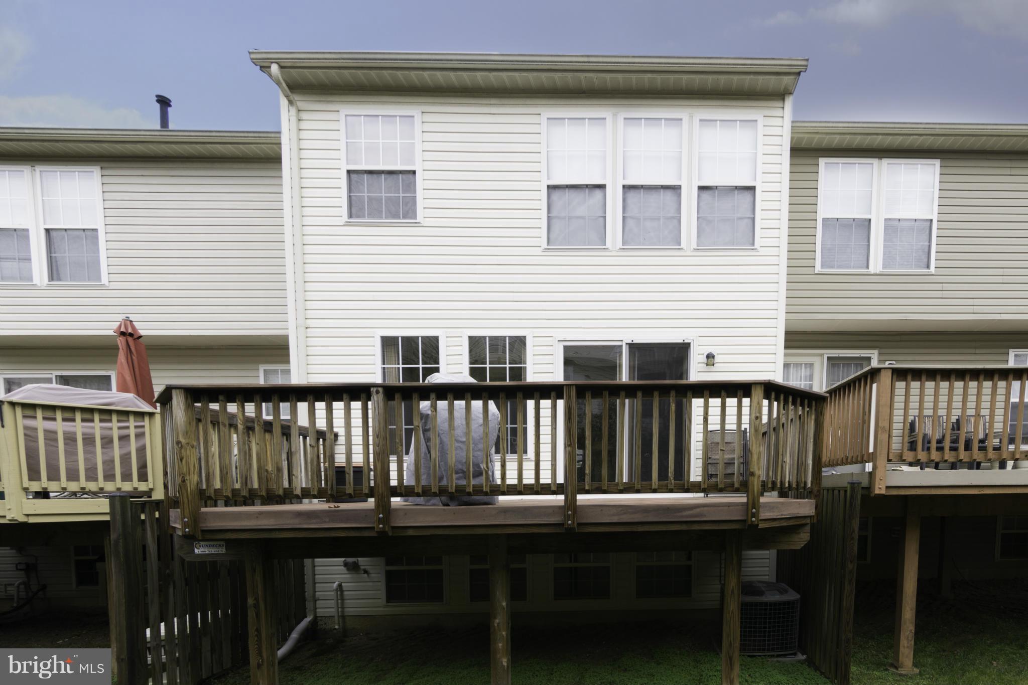 VILLAGE TOWNS - Residential