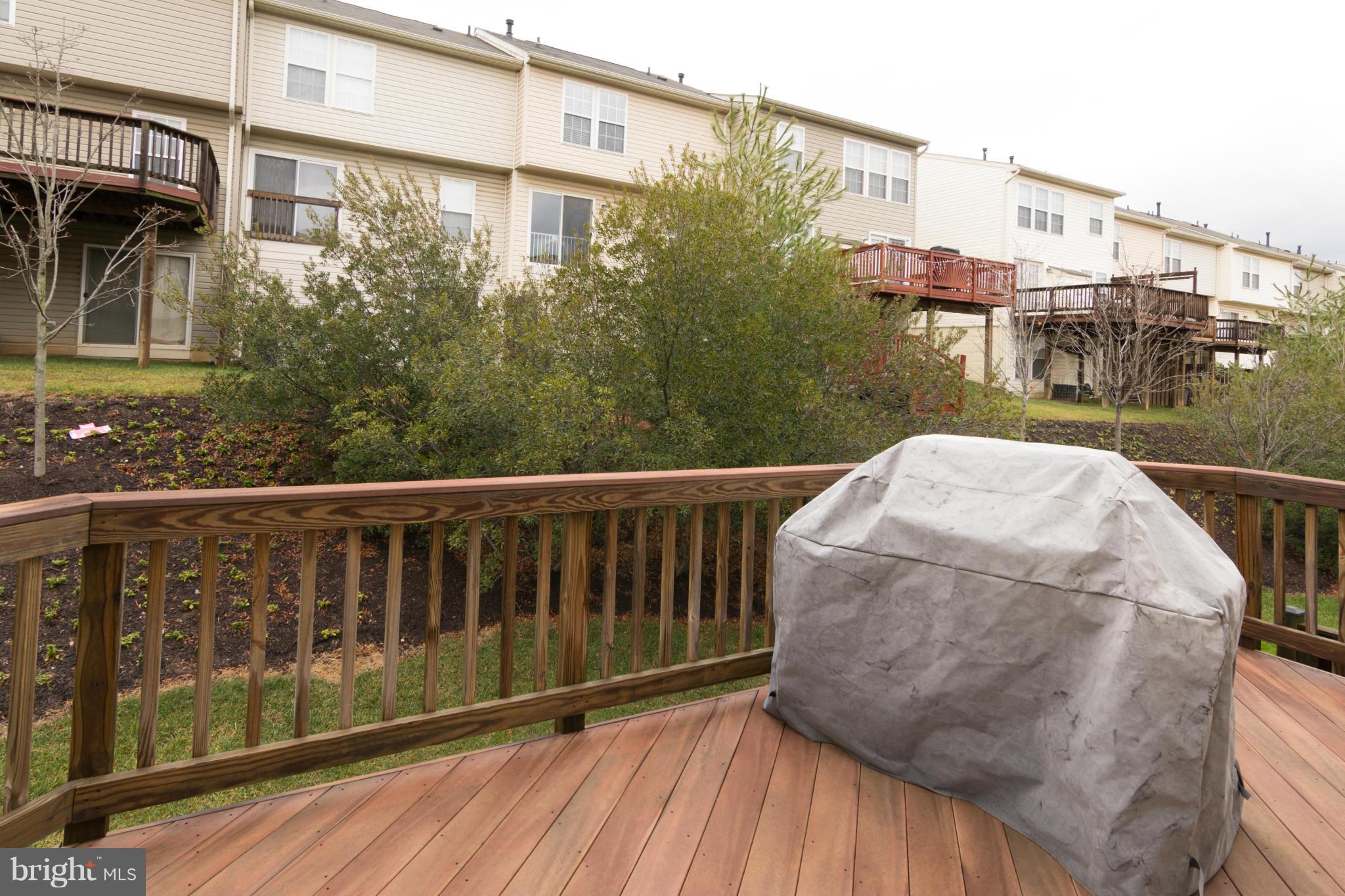 VILLAGE TOWNS - Residential