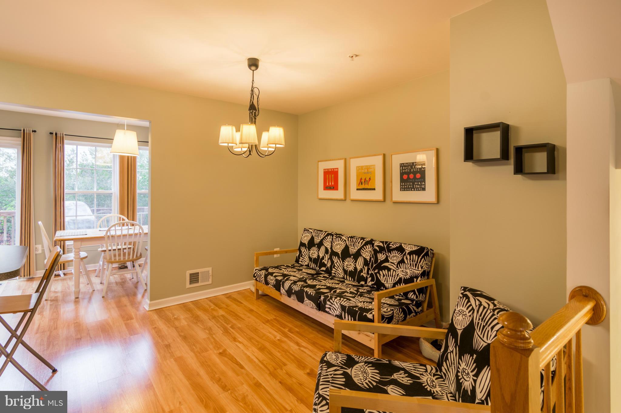 VILLAGE TOWNS - Residential