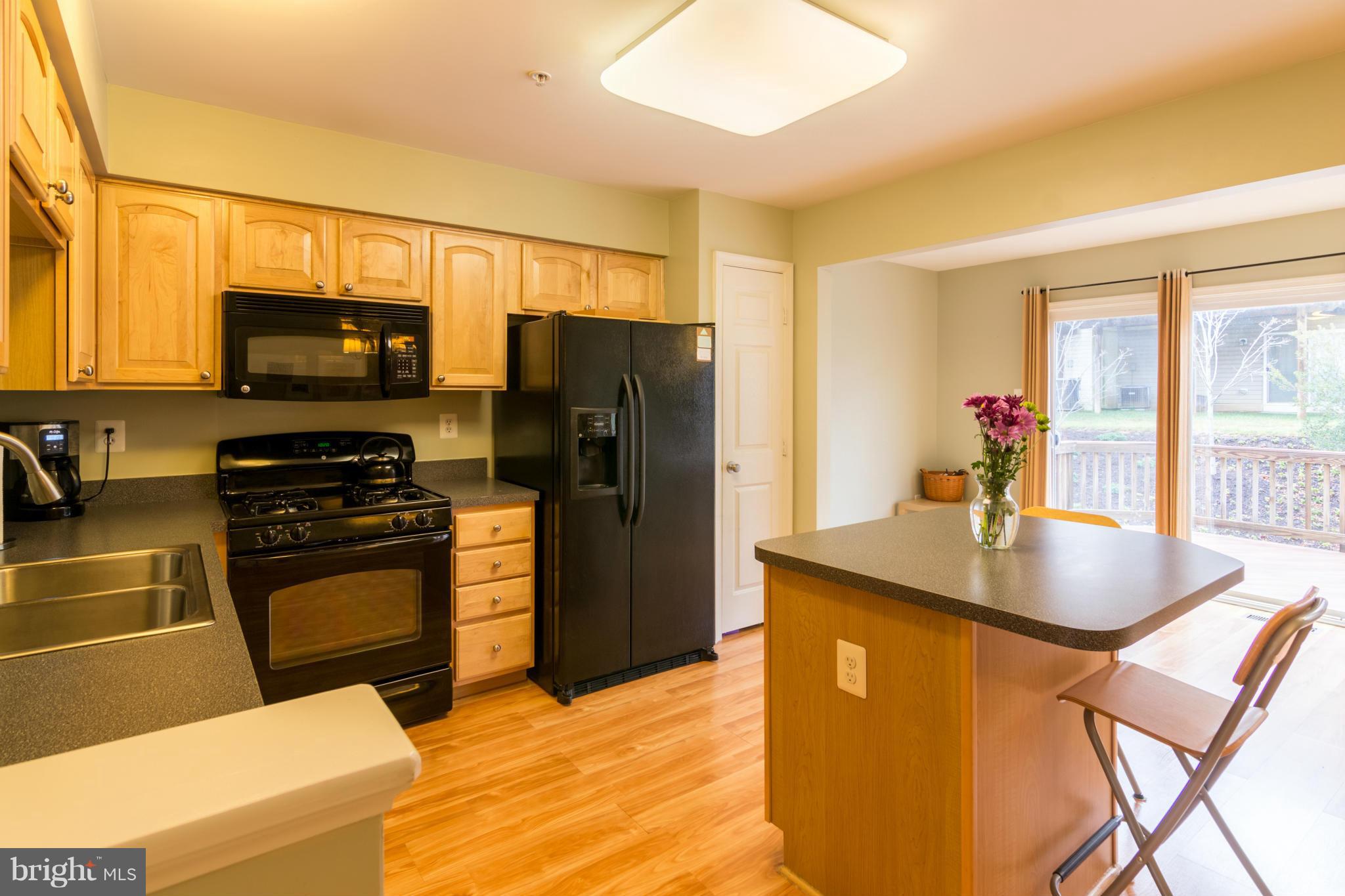 VILLAGE TOWNS - Residential