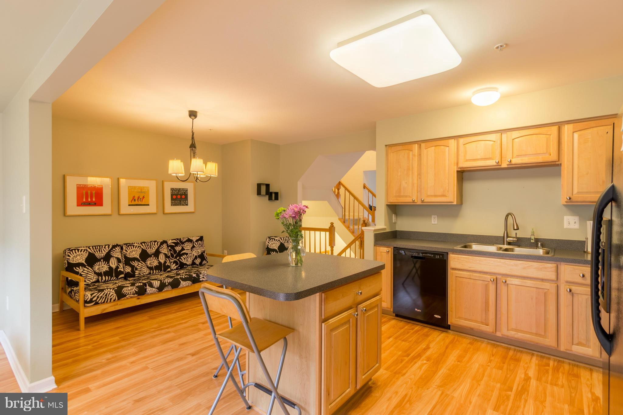 VILLAGE TOWNS - Residential