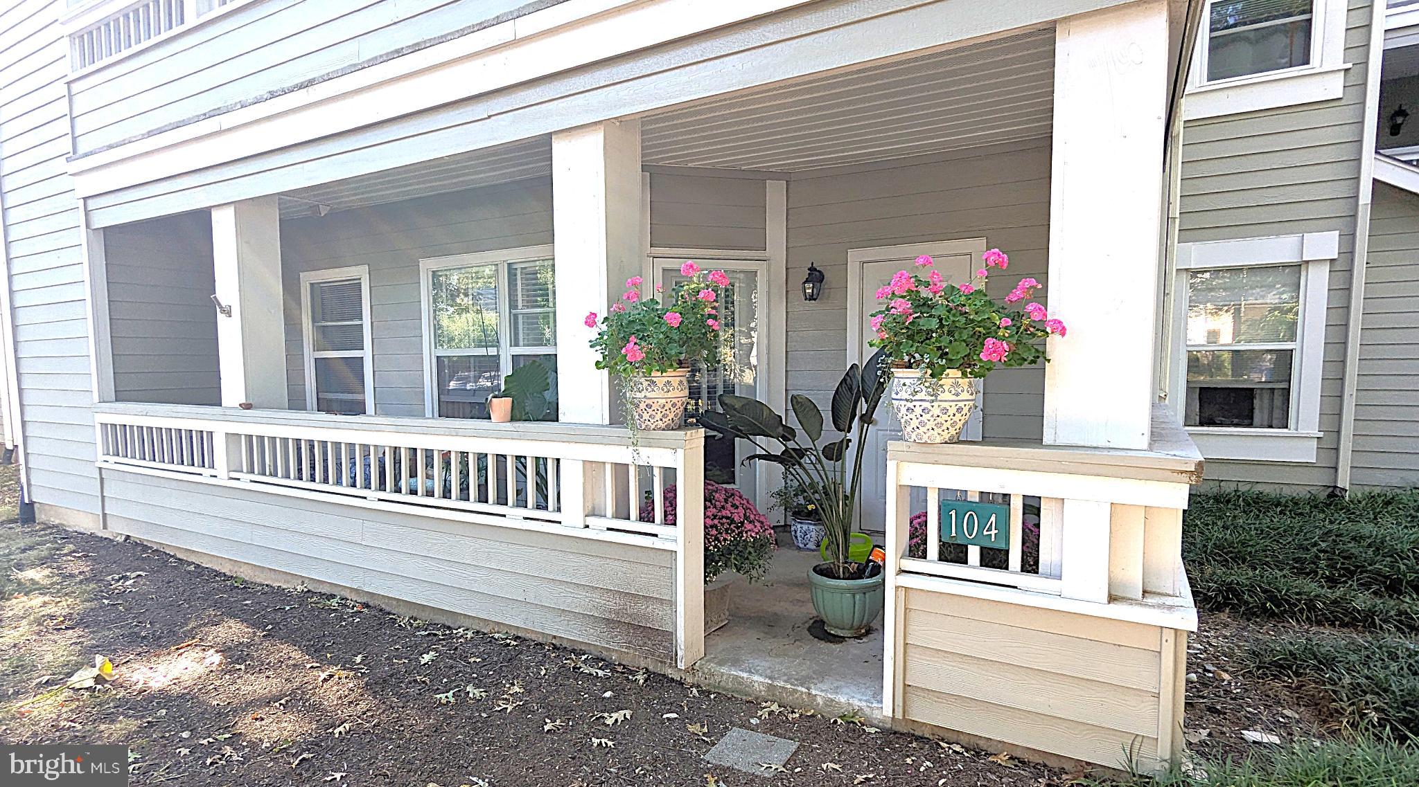 STONECROFT CONDO - Residential