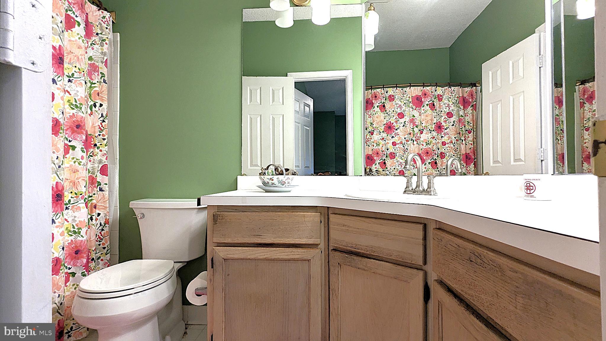 STONECROFT CONDO - Residential