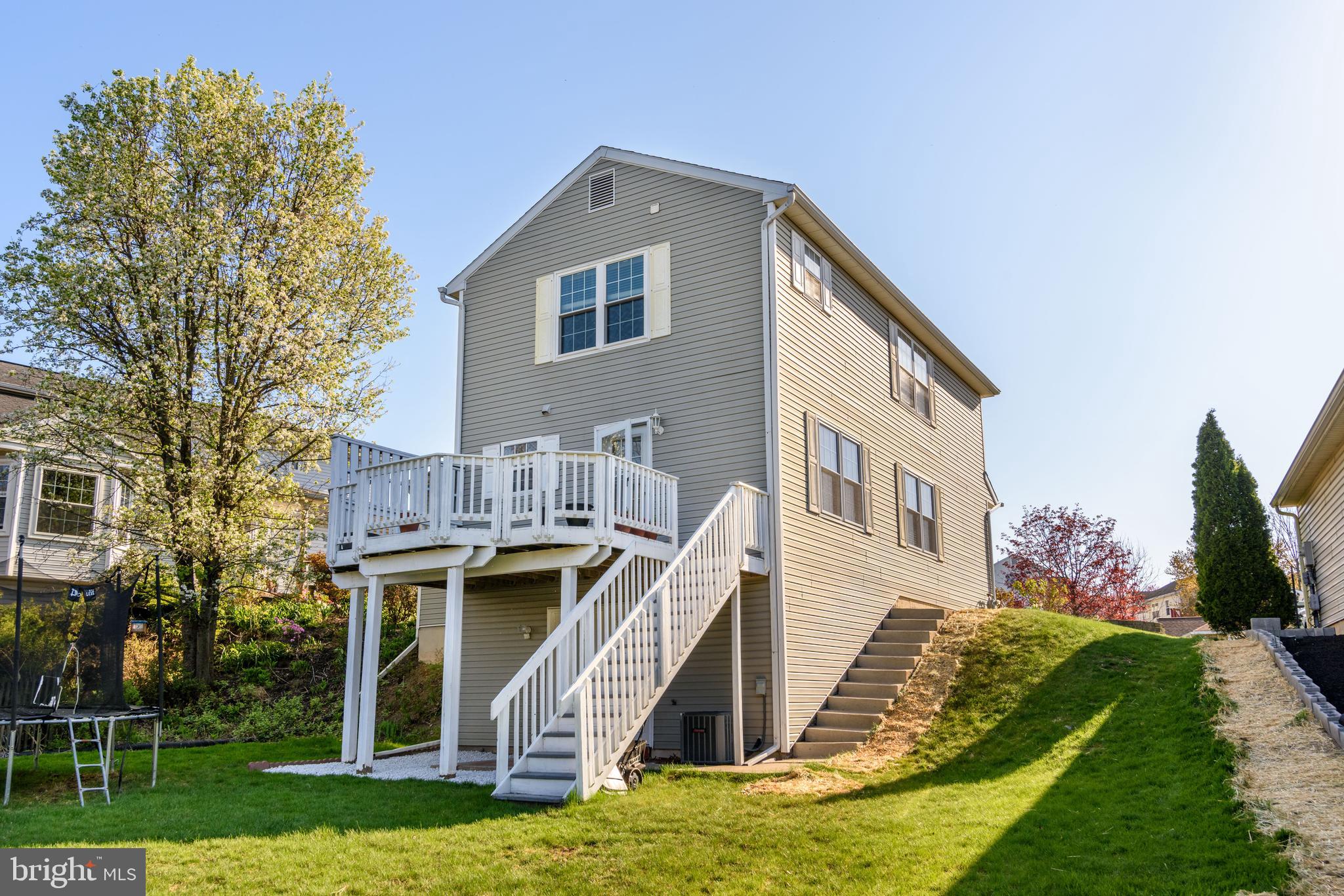 HIGHLANDS - Residential