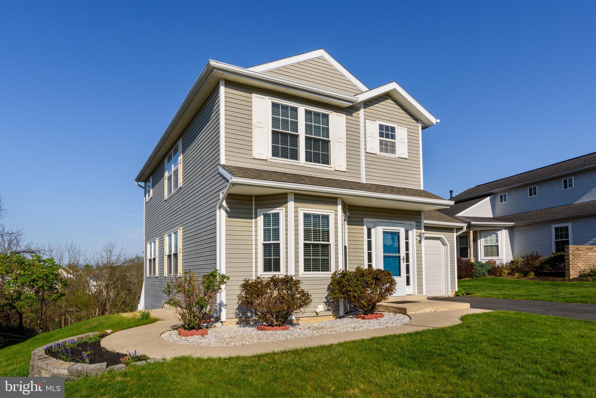 HIGHLANDS - Residential