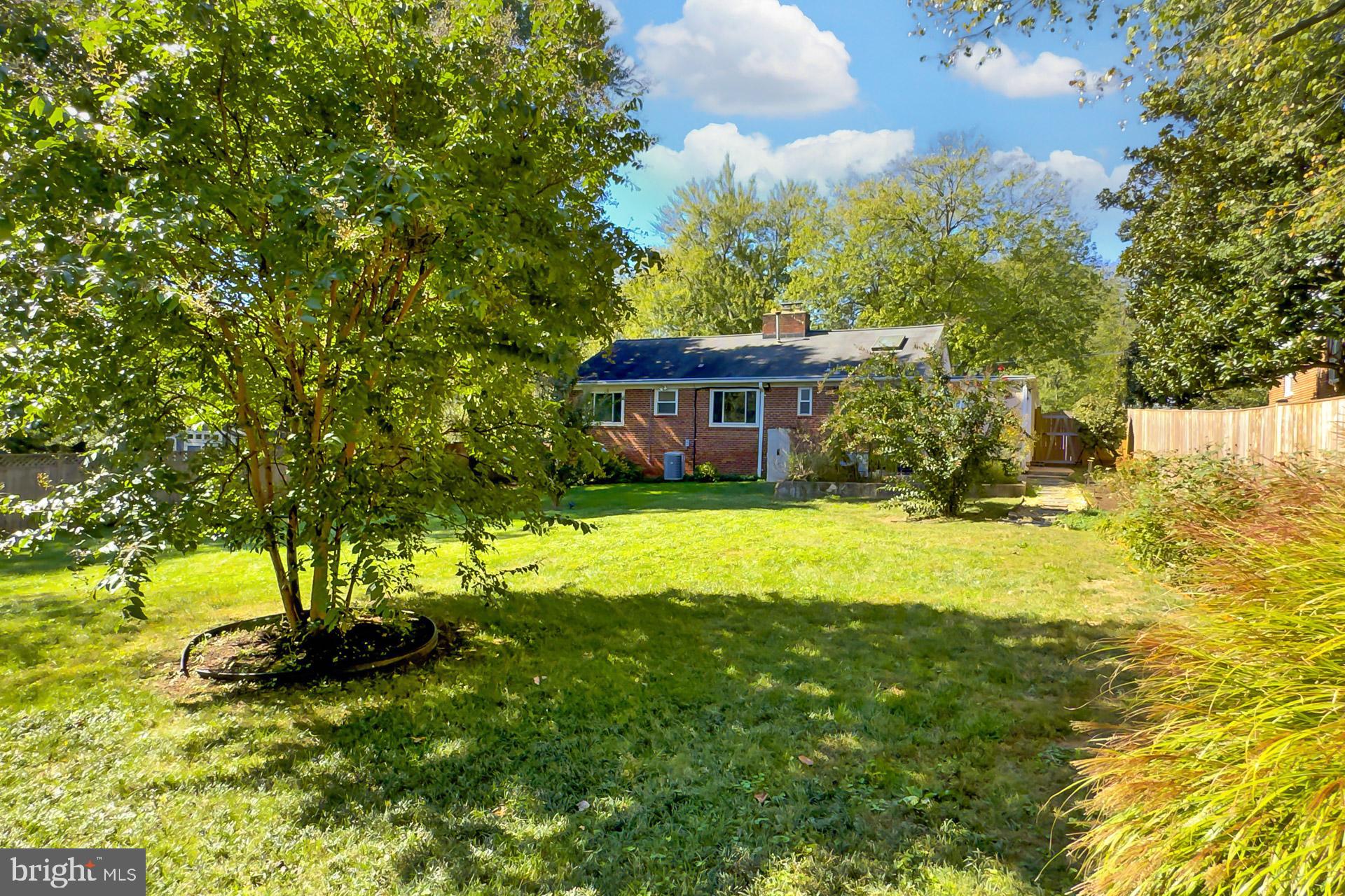 VALLEY BROOK - Residential