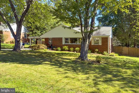 3445 UPSIDE COURT FALLS CHURCH VA 22042