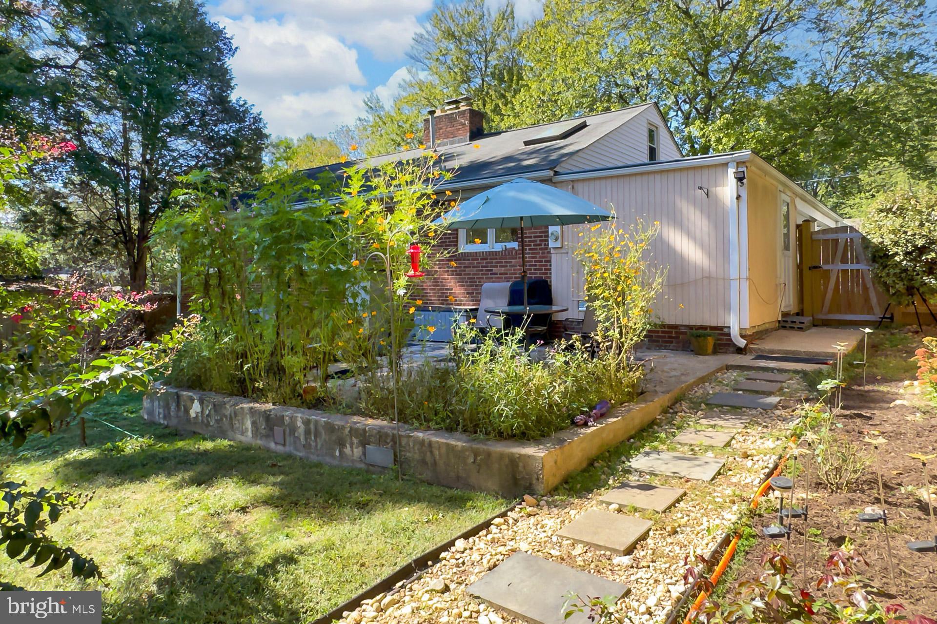 VALLEY BROOK - Residential