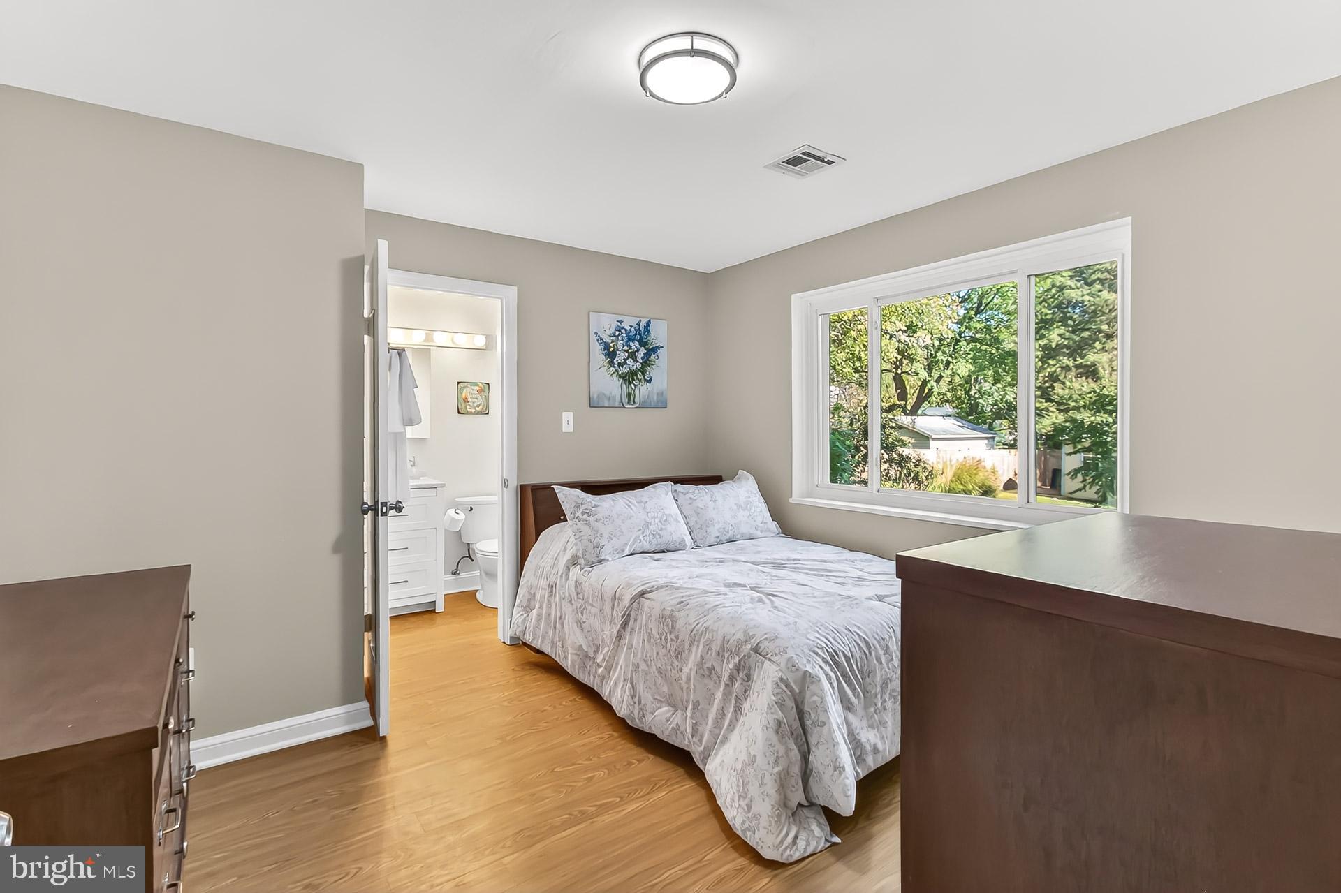 VALLEY BROOK - Residential