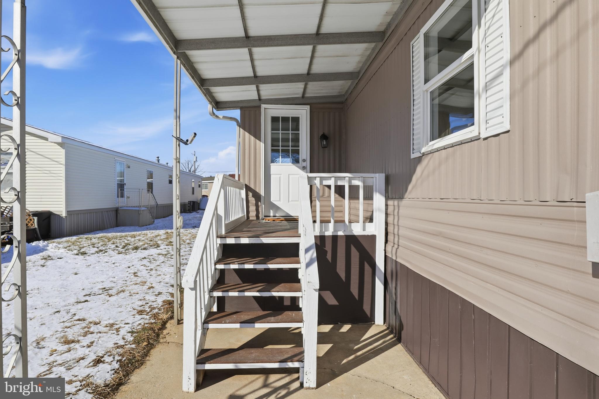 HARBORTON PLACE - Residential