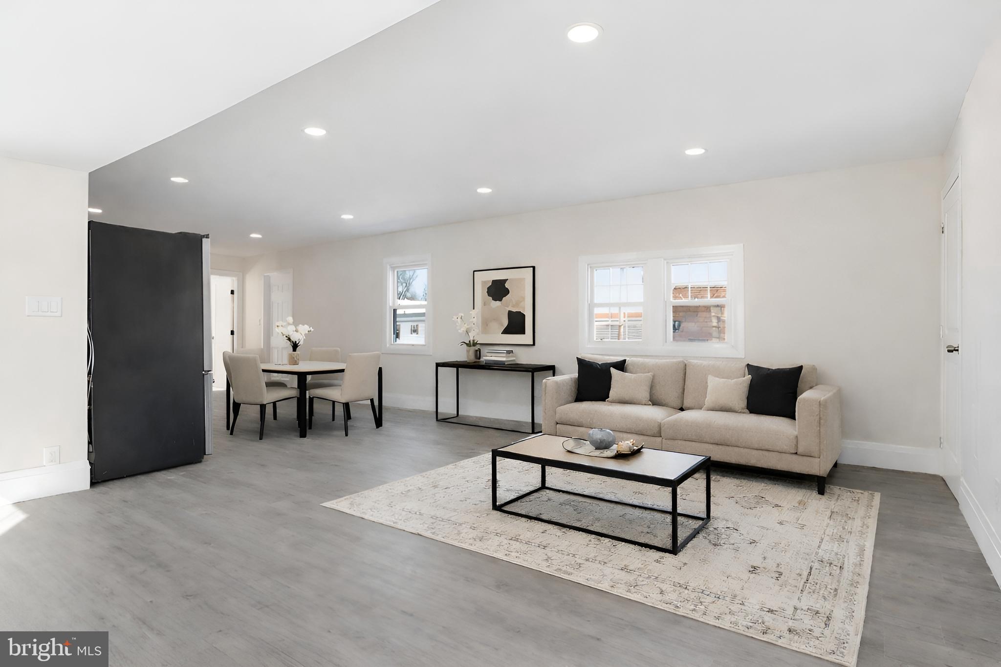 HARBORTON PLACE - Residential