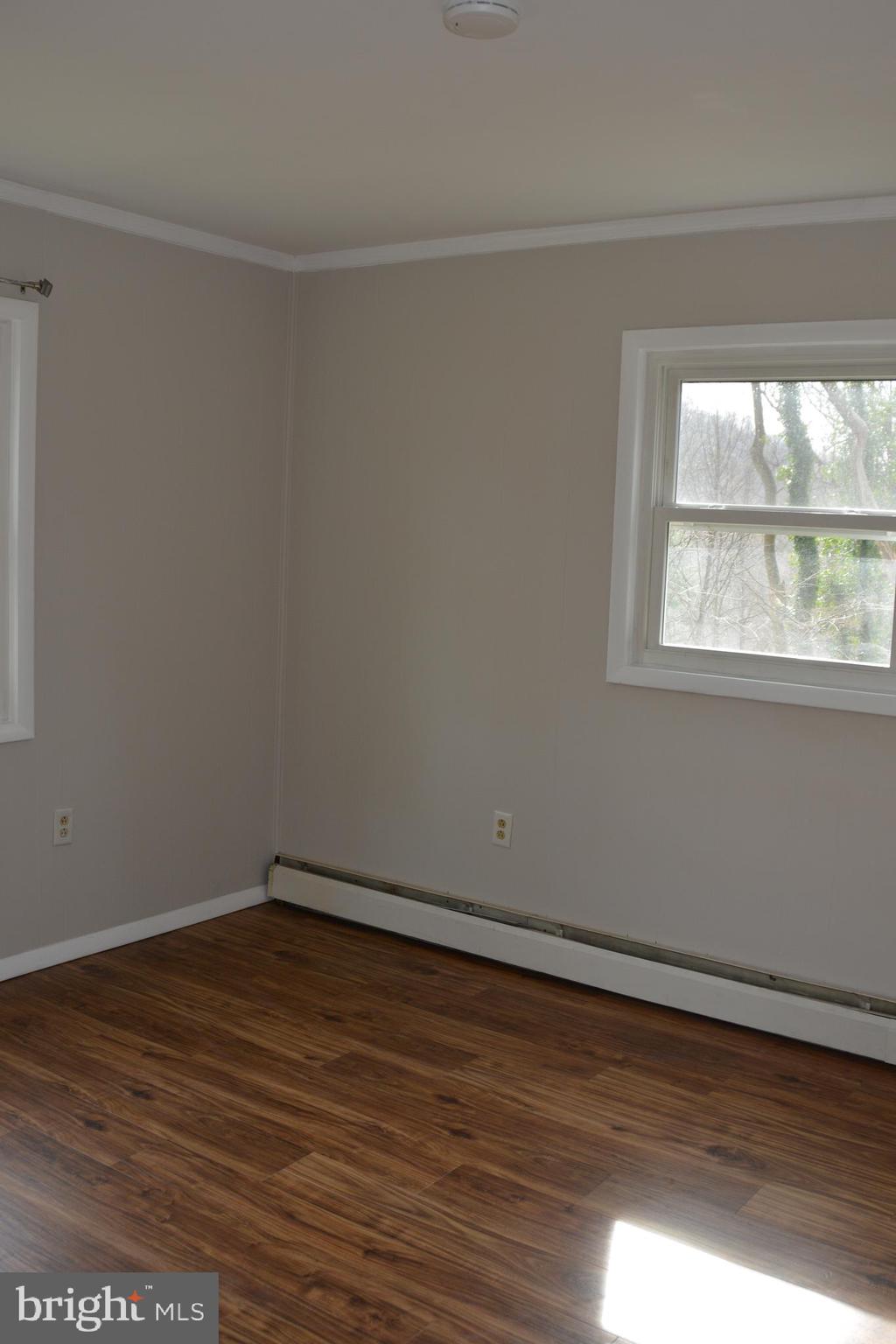 B-SECTION - Residential Lease