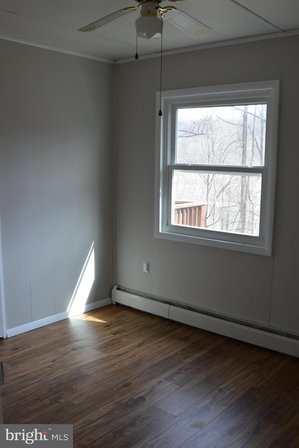 B-SECTION - Residential Lease