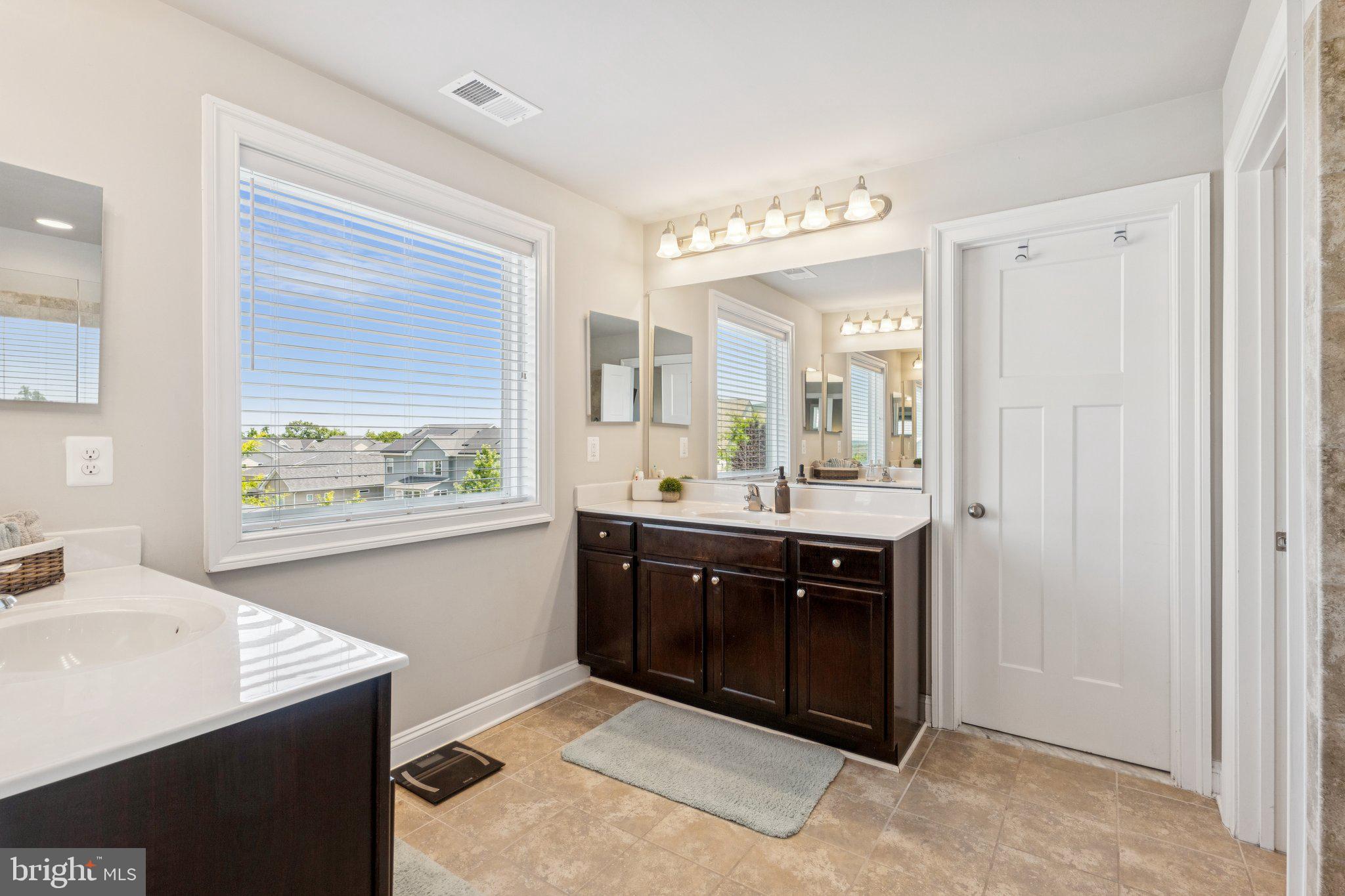 TUSCARORA CREEK - Residential