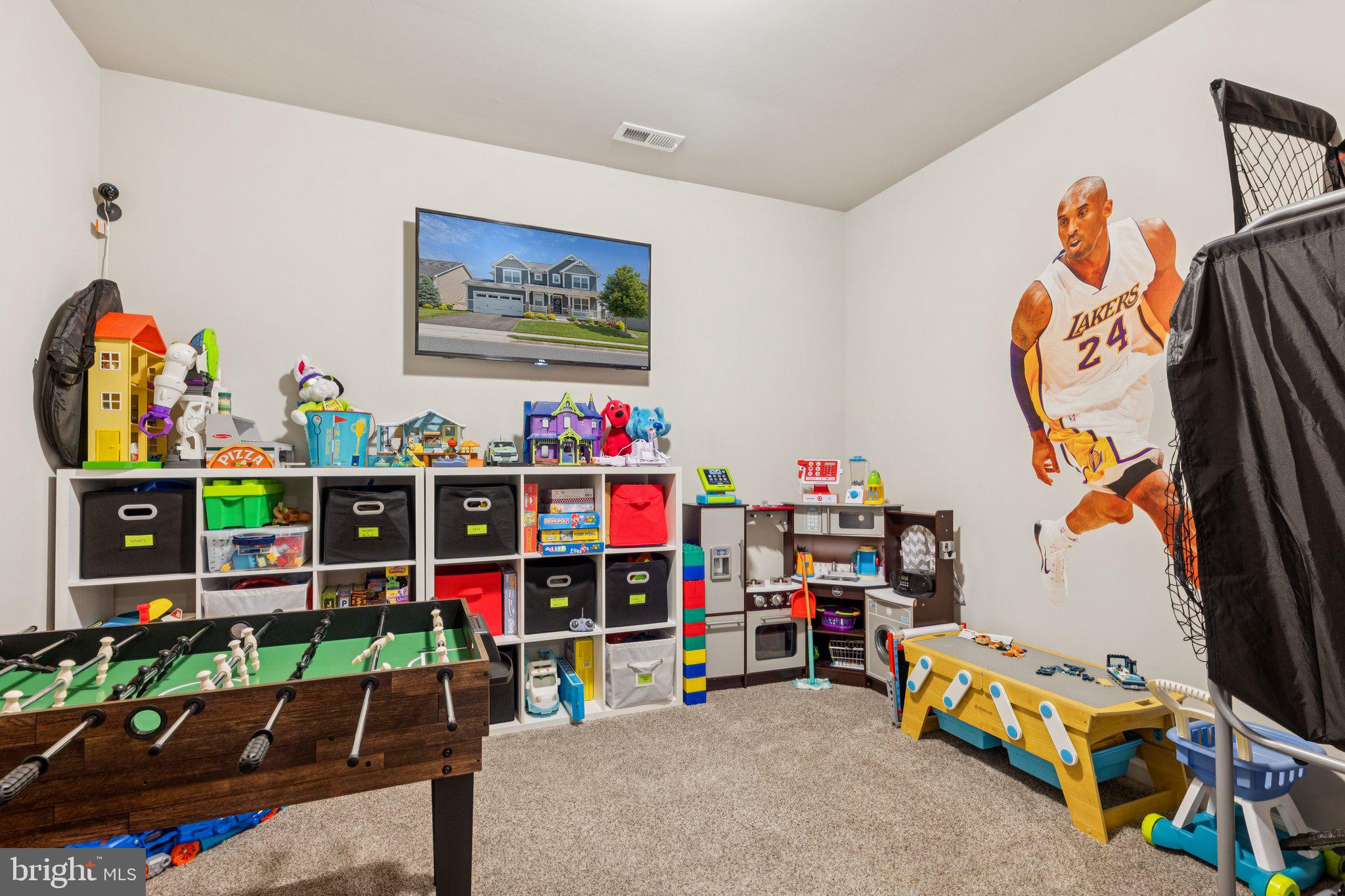 TUSCARORA CREEK - Residential