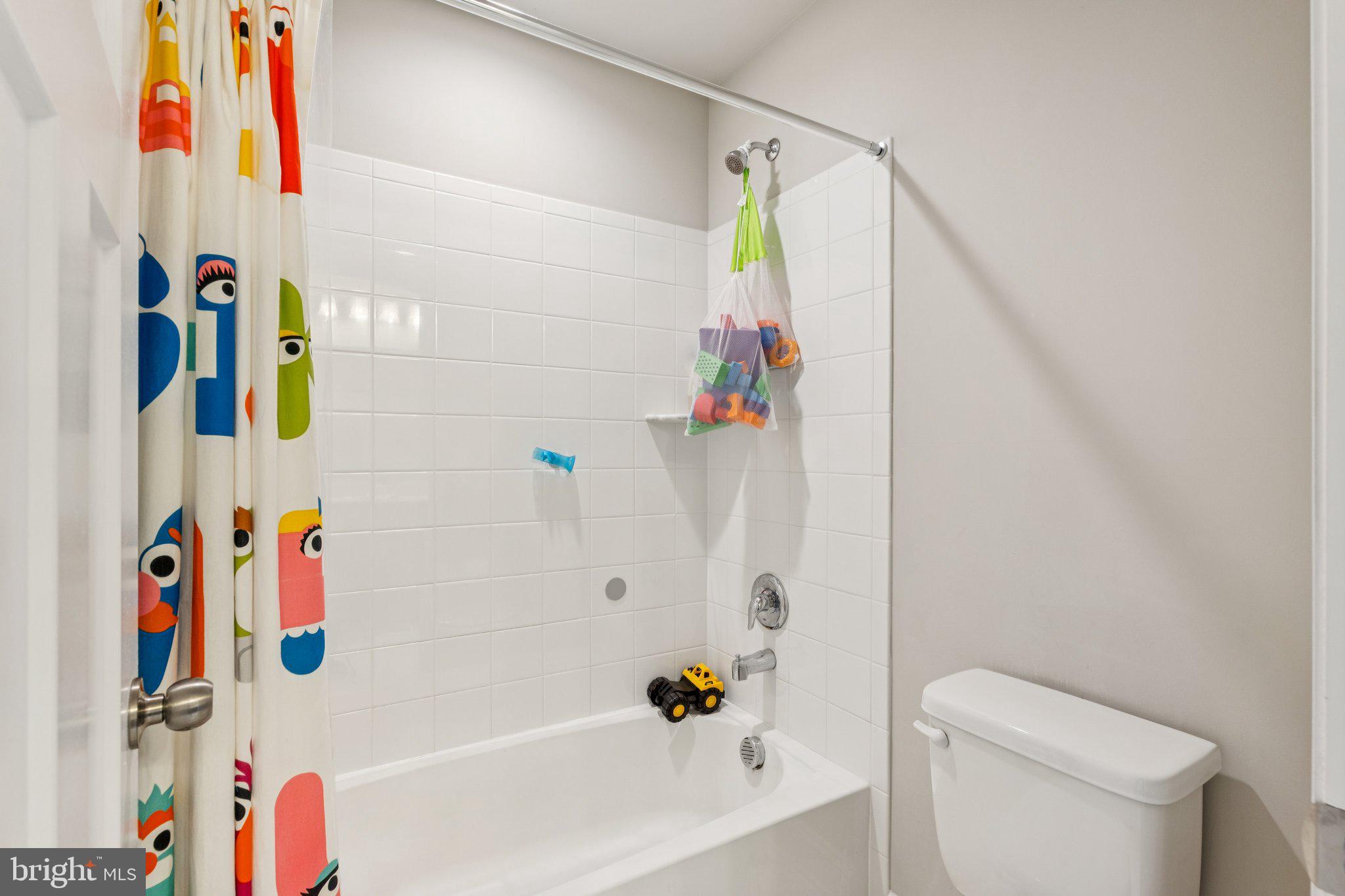 TUSCARORA CREEK - Residential