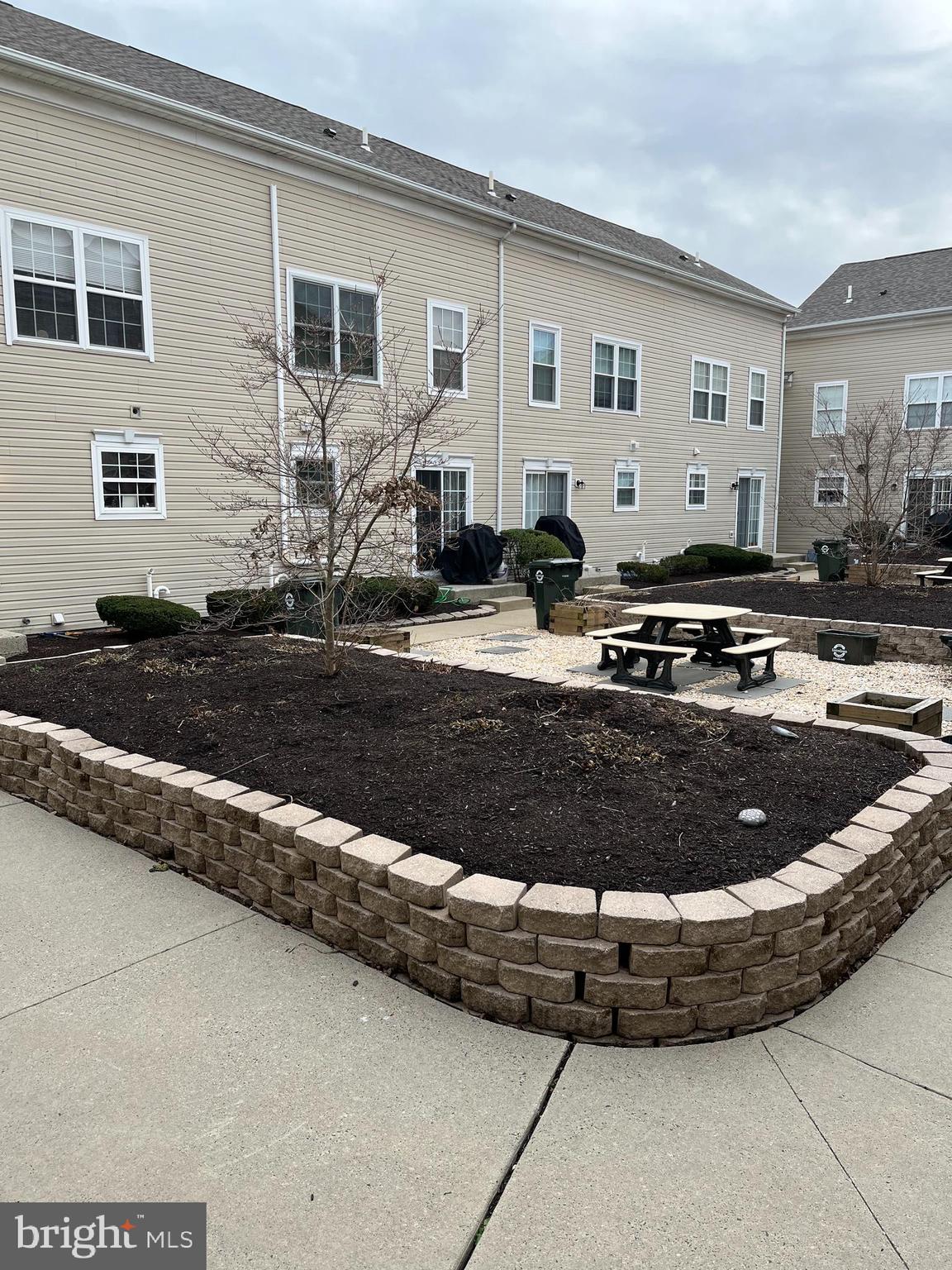 BRADFORD GREENE - Residential