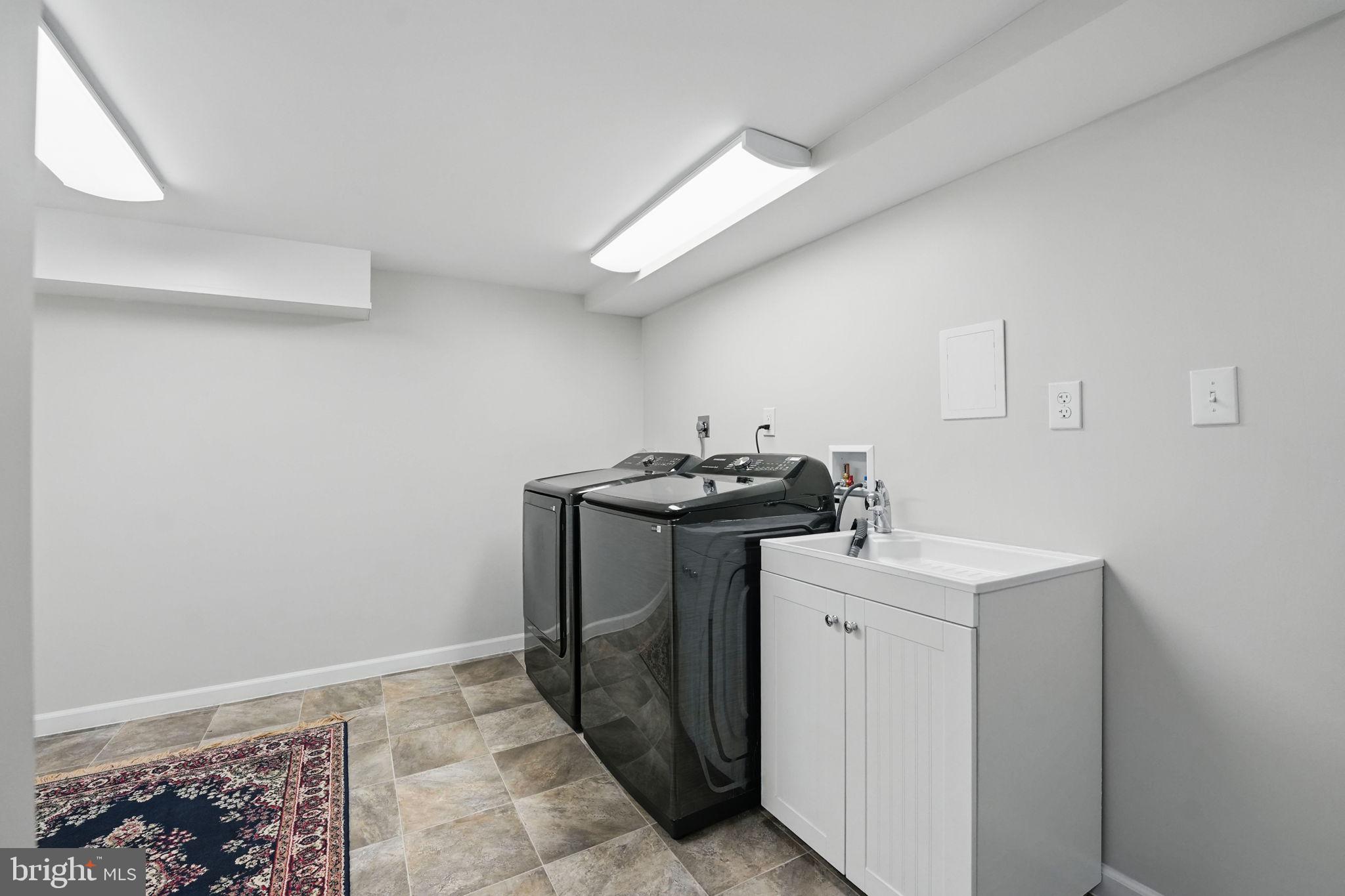 FAIRMONT ESTATES - Residential