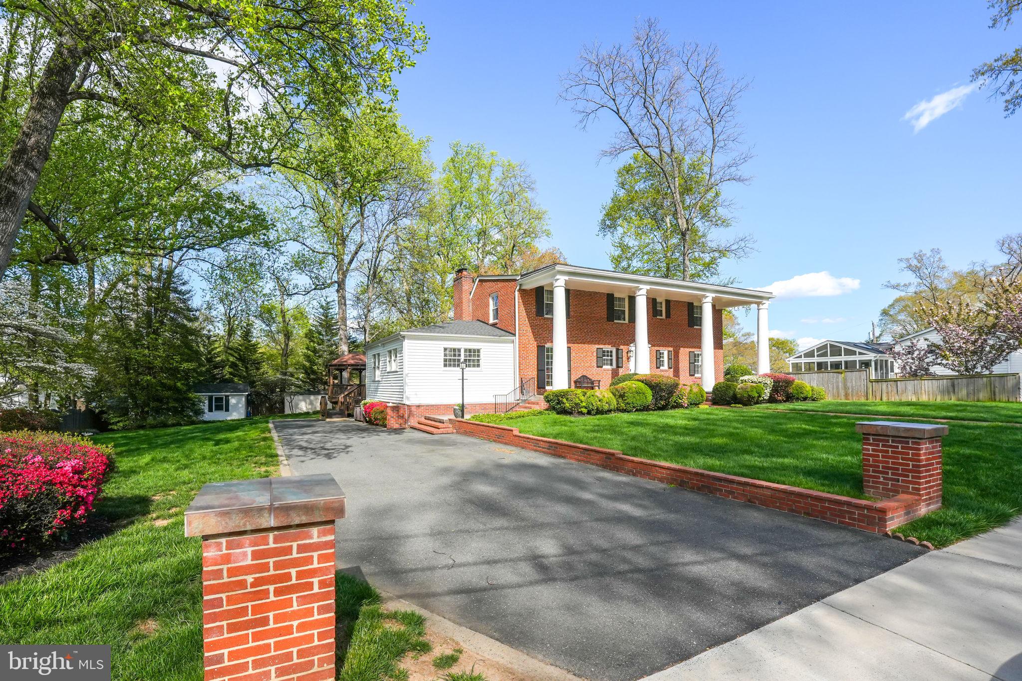 FAIRMONT ESTATES - Residential