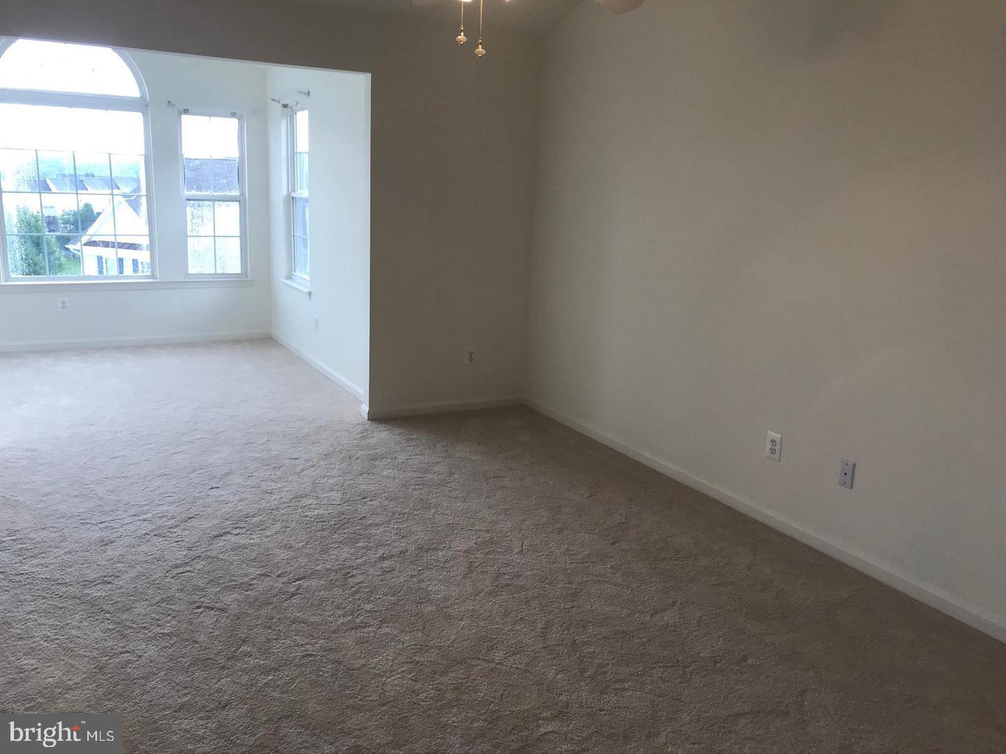 LAKE RIDGE - Residential Lease