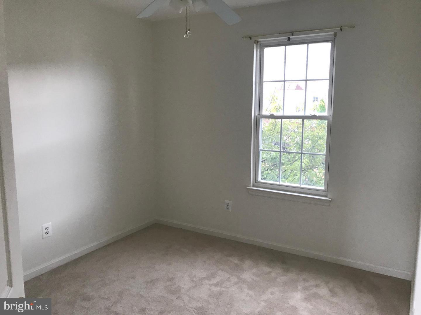 LAKE RIDGE - Residential Lease