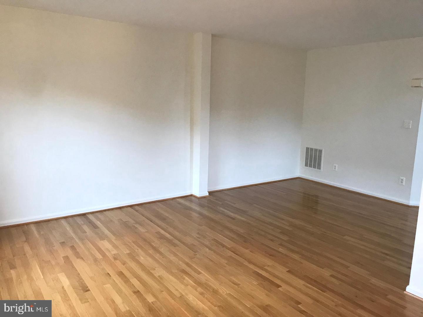 LAKE RIDGE - Residential Lease