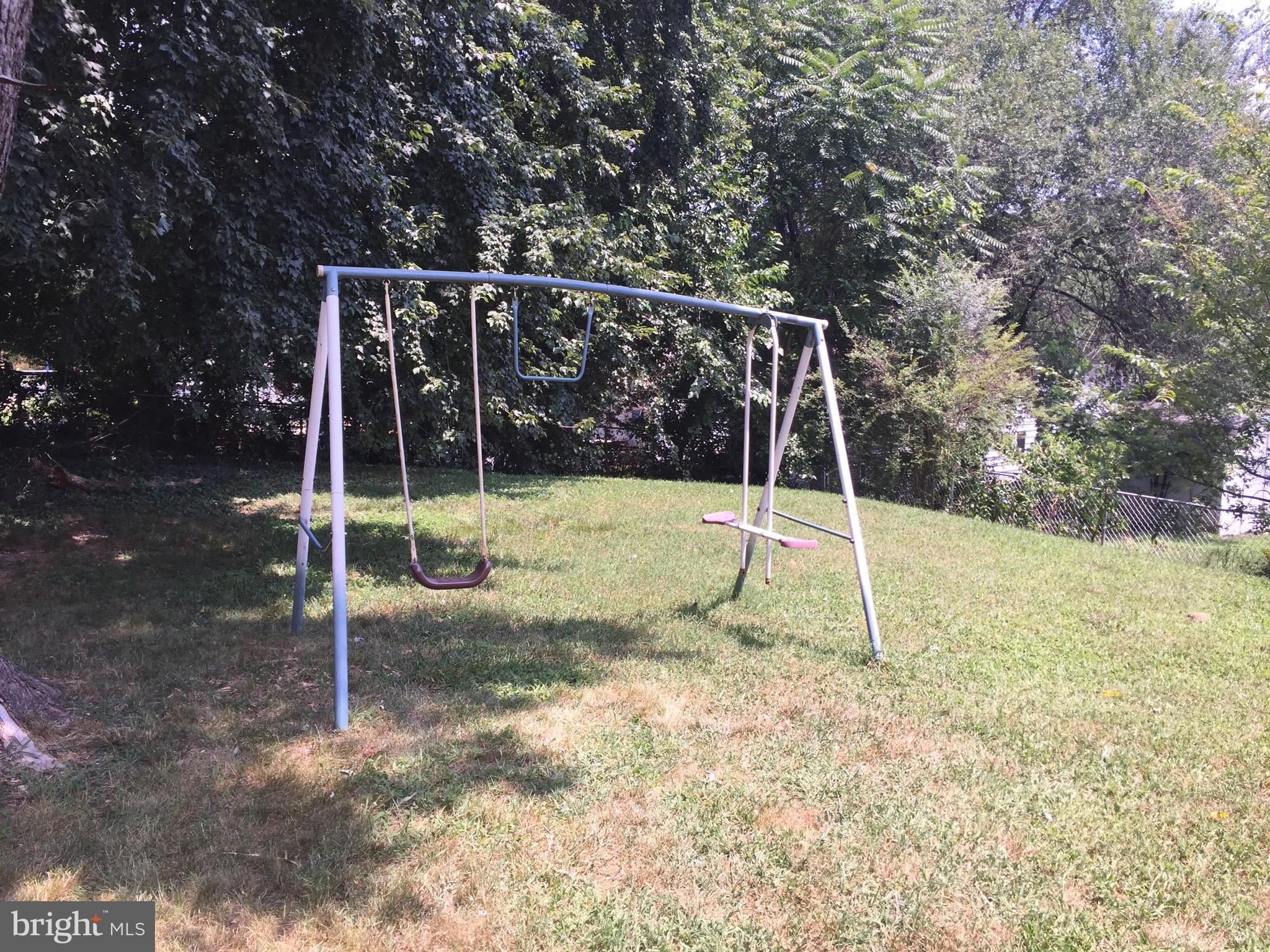 ROLAND TERRACE - Residential