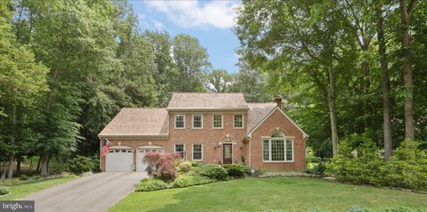 6805 SPOUT LANE FAIRFAX STATION VA 22039