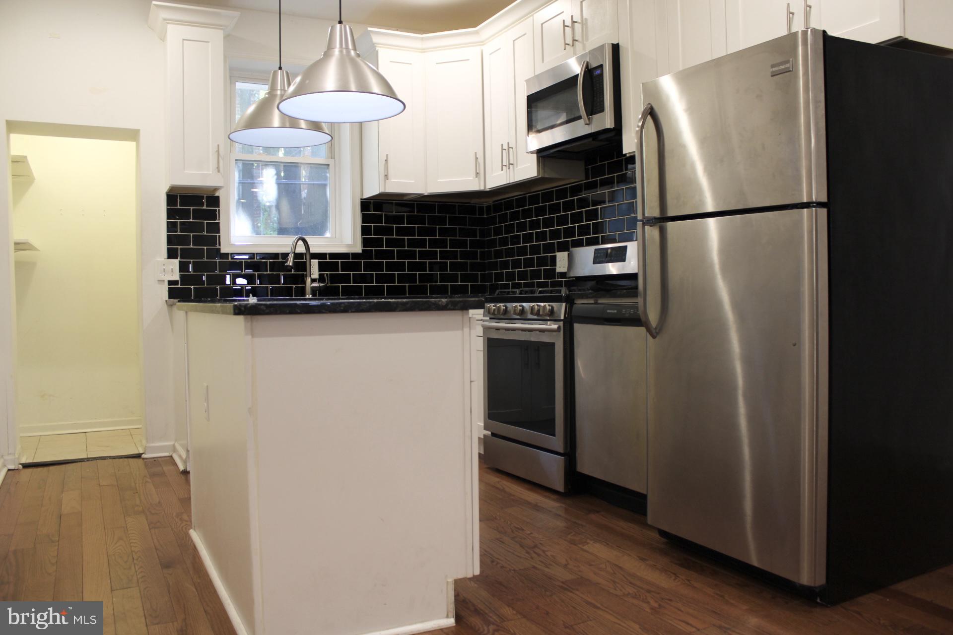 COBBS CREEK - Residential