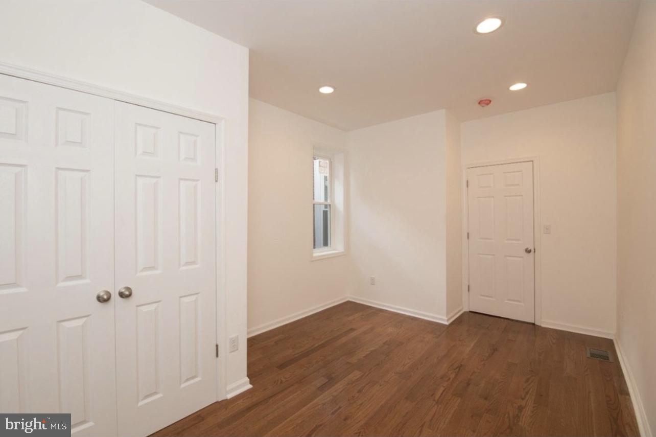 COBBS CREEK - Residential