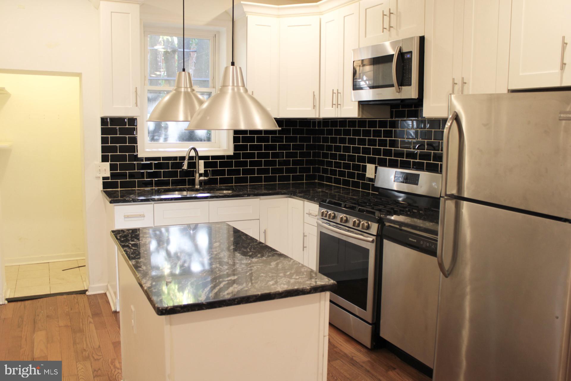 COBBS CREEK - Residential