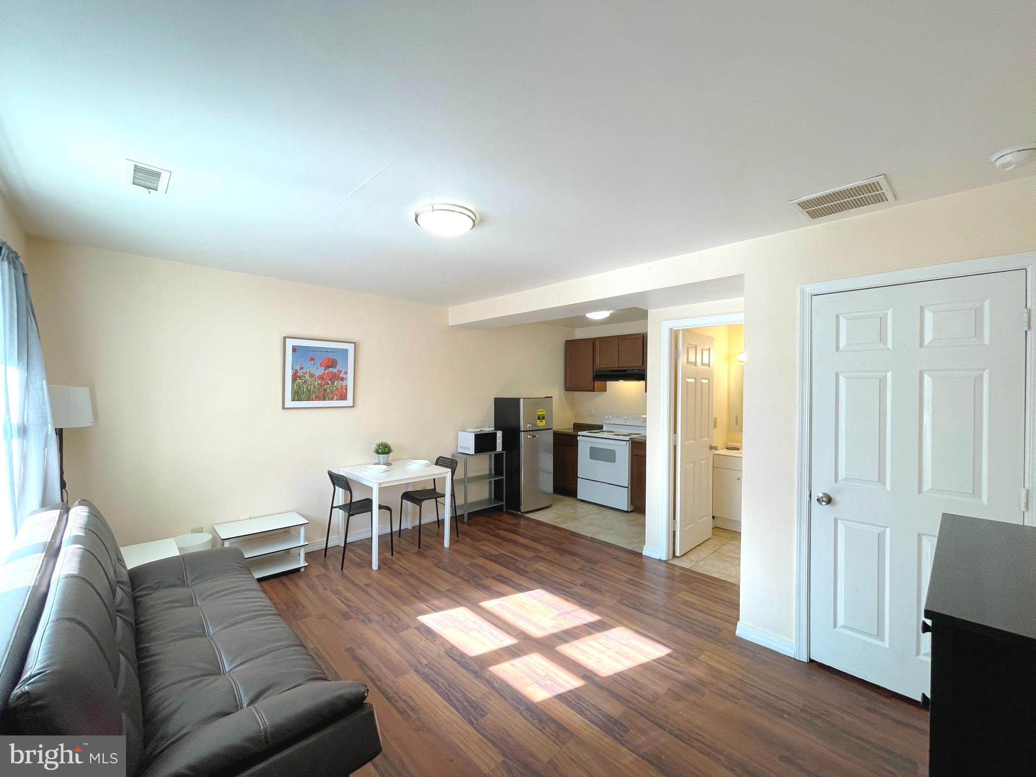 HEWITTS - Residential Lease