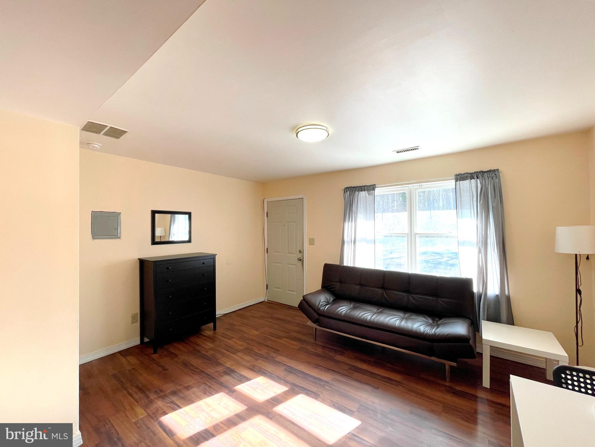 HEWITTS - Residential Lease