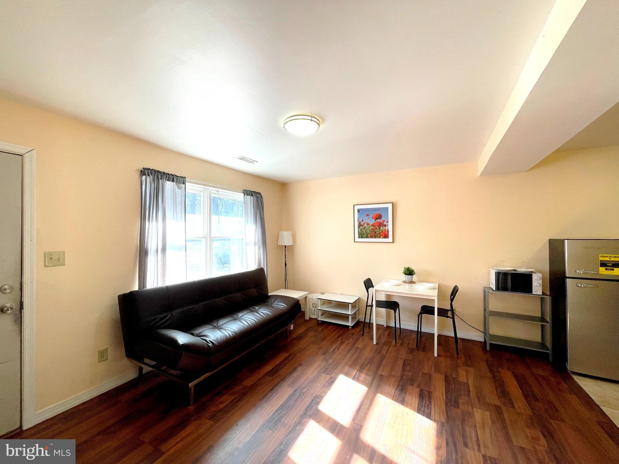 HEWITTS - Residential Lease