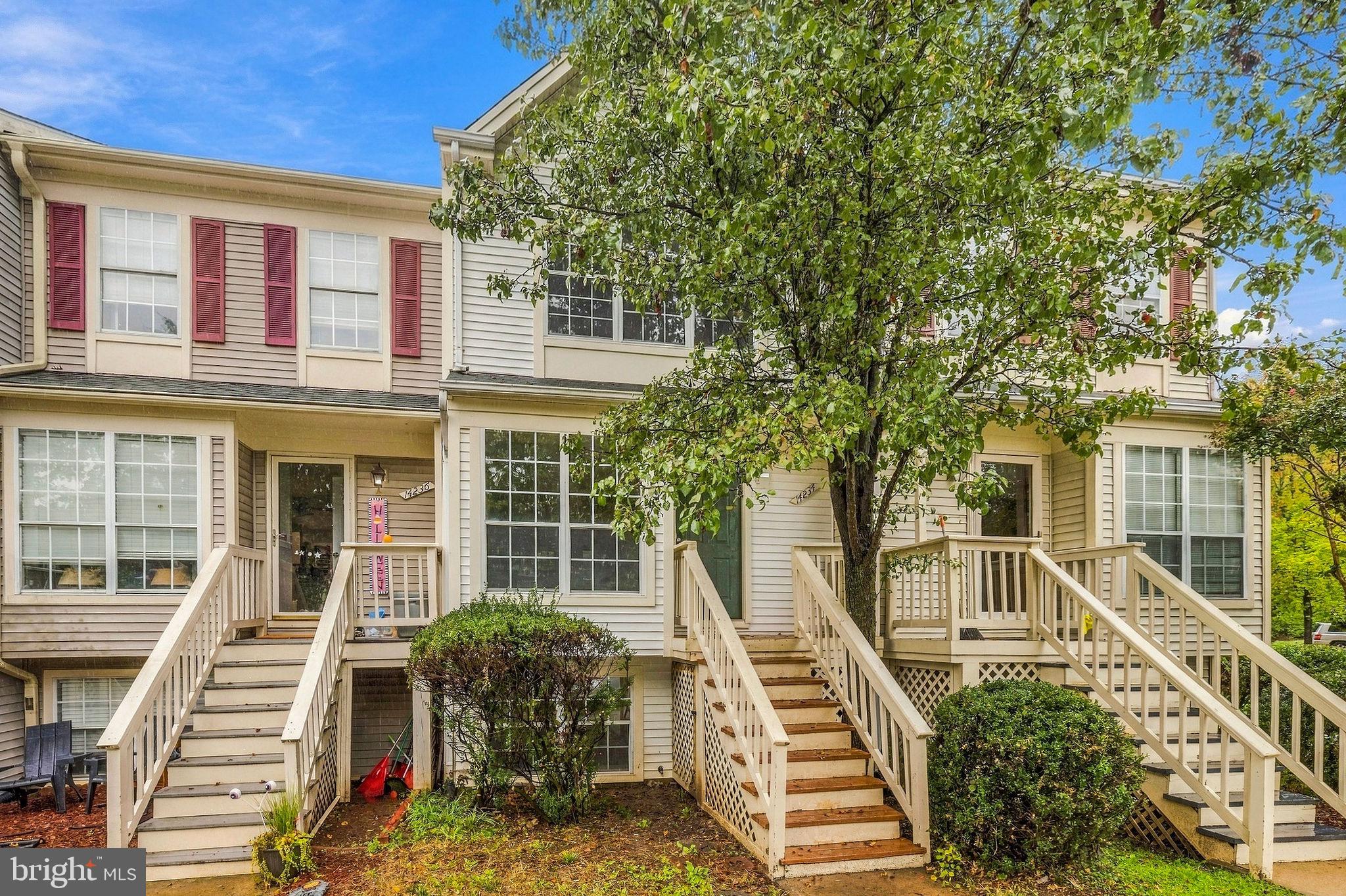 14234 AUTUMN CIRCLE