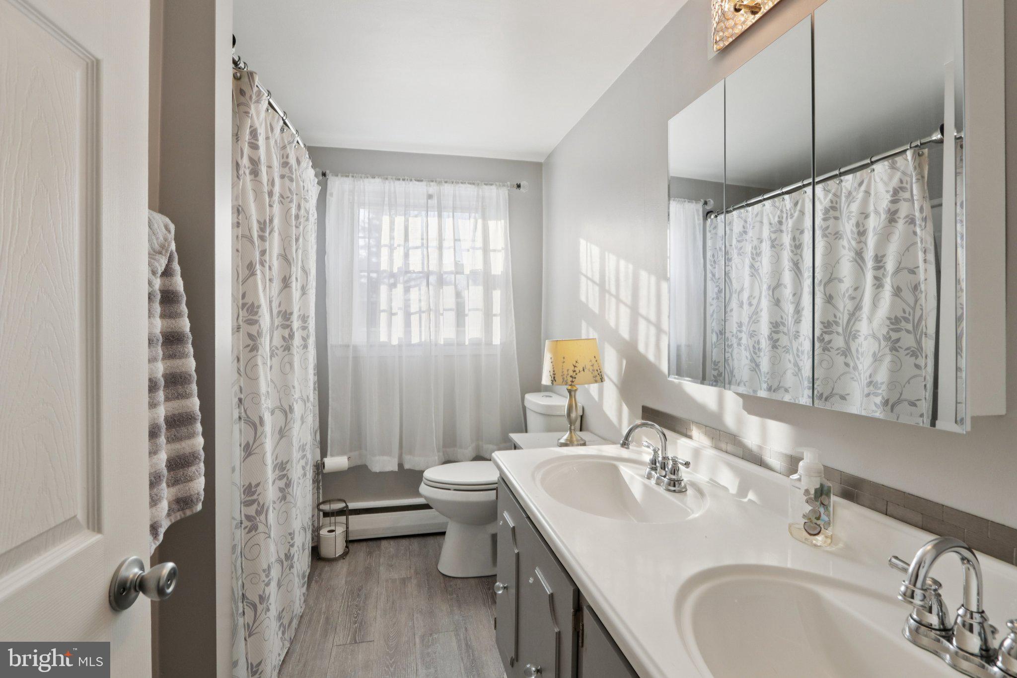 BRAMBLE GATE - Residential