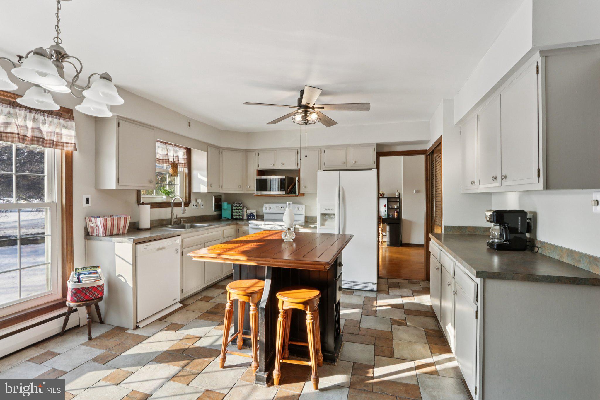 BRAMBLE GATE - Residential