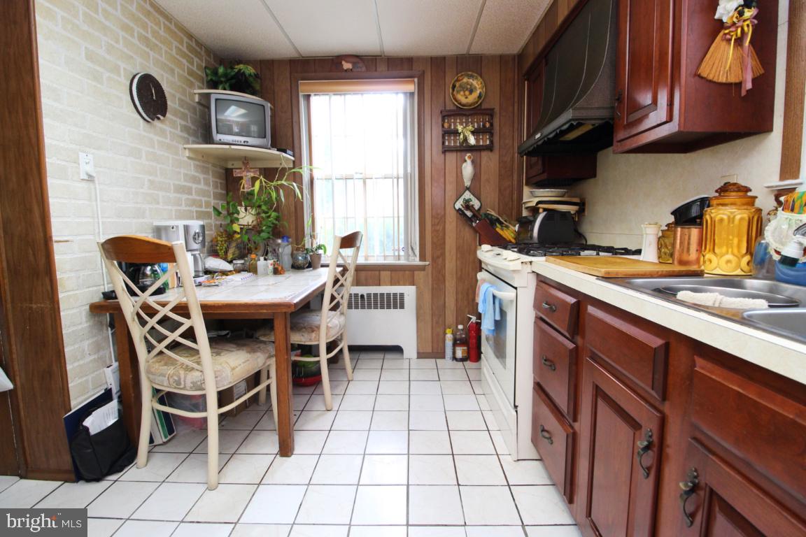 ORIGINAL NORTHWOOD - Residential