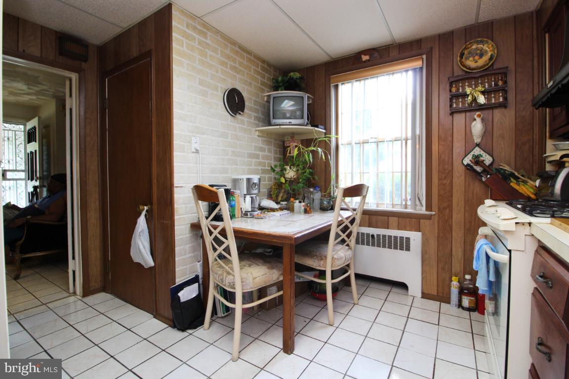 ORIGINAL NORTHWOOD - Residential