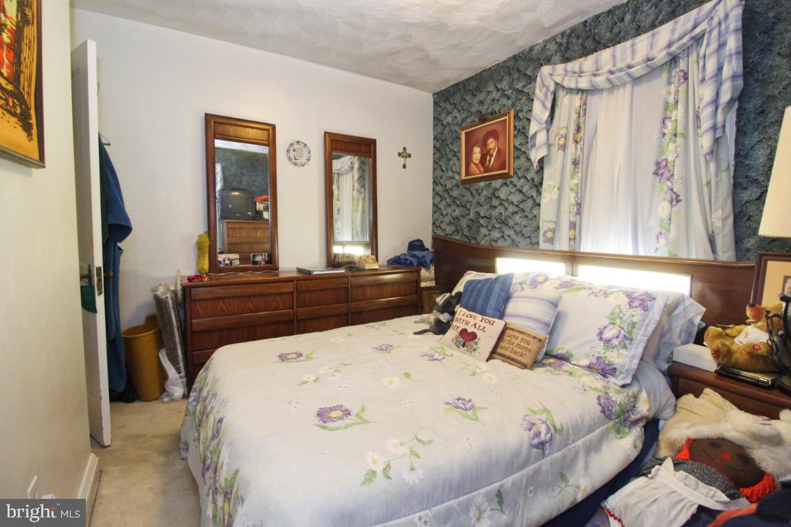 ORIGINAL NORTHWOOD - Residential