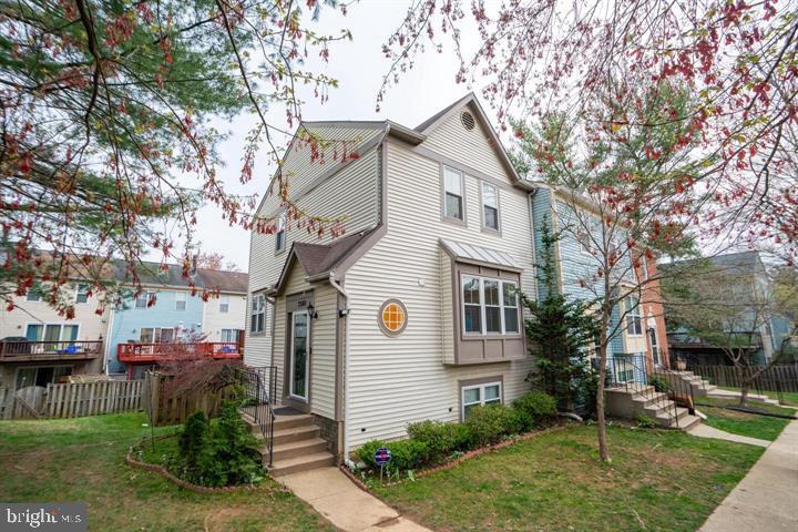 3500 VINTAGE SPRING TERRACE