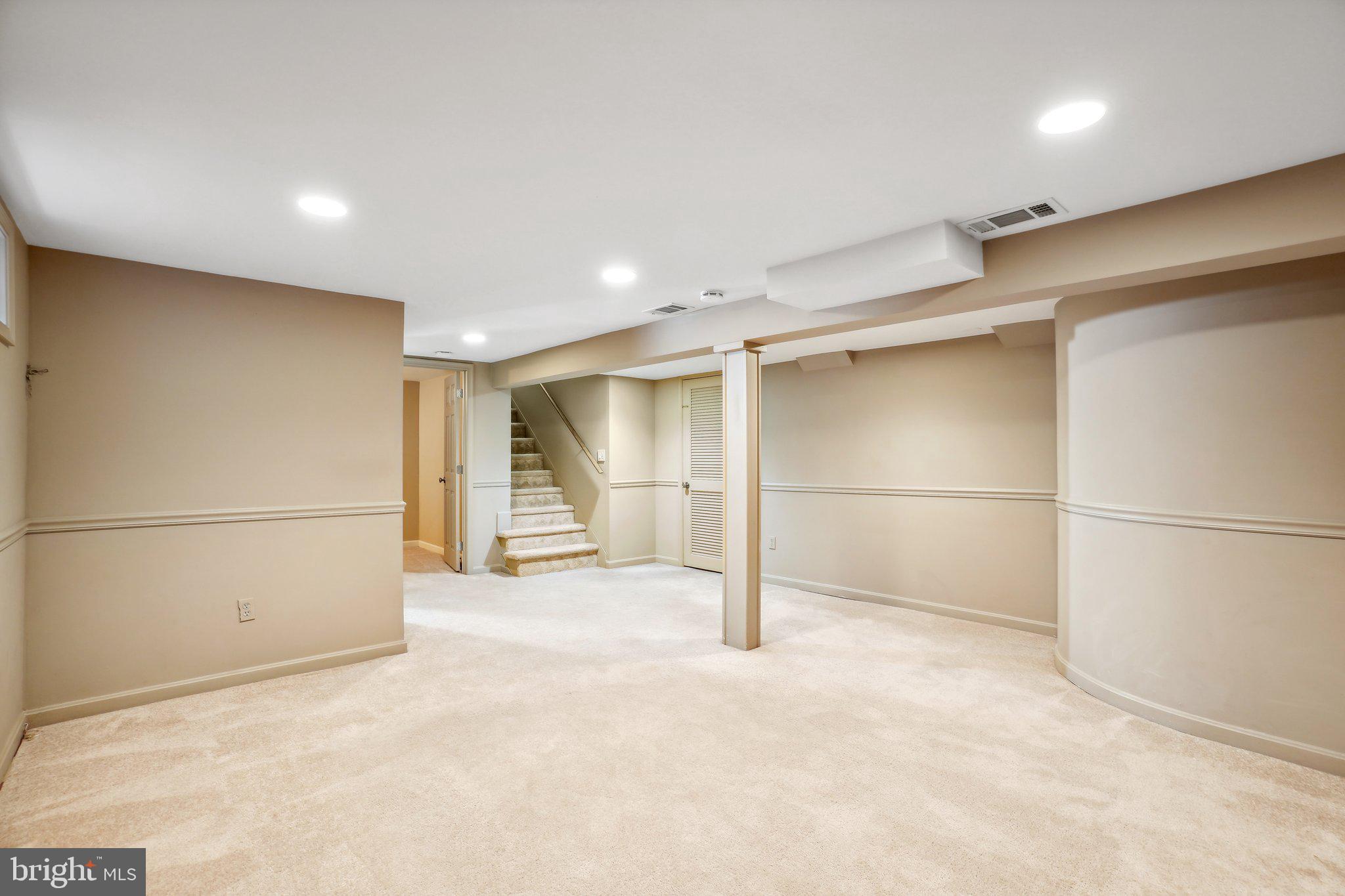 WOODMOOR - Residential