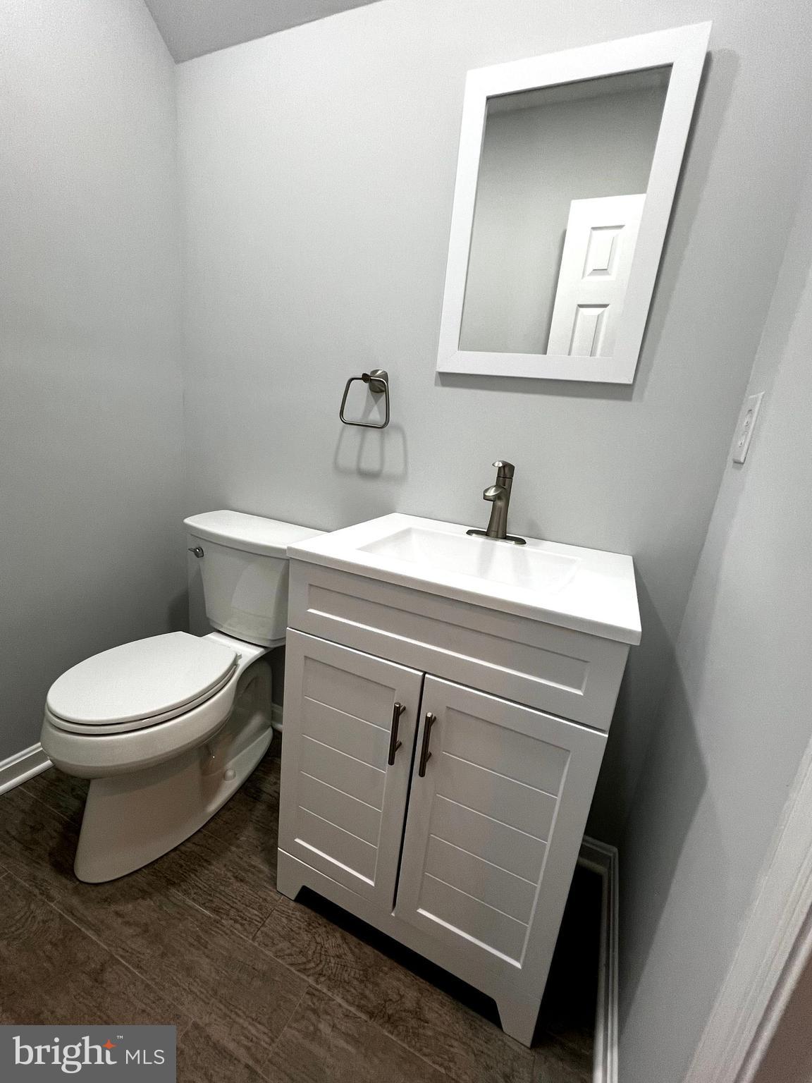 AZALEA WOODS - Residential Lease