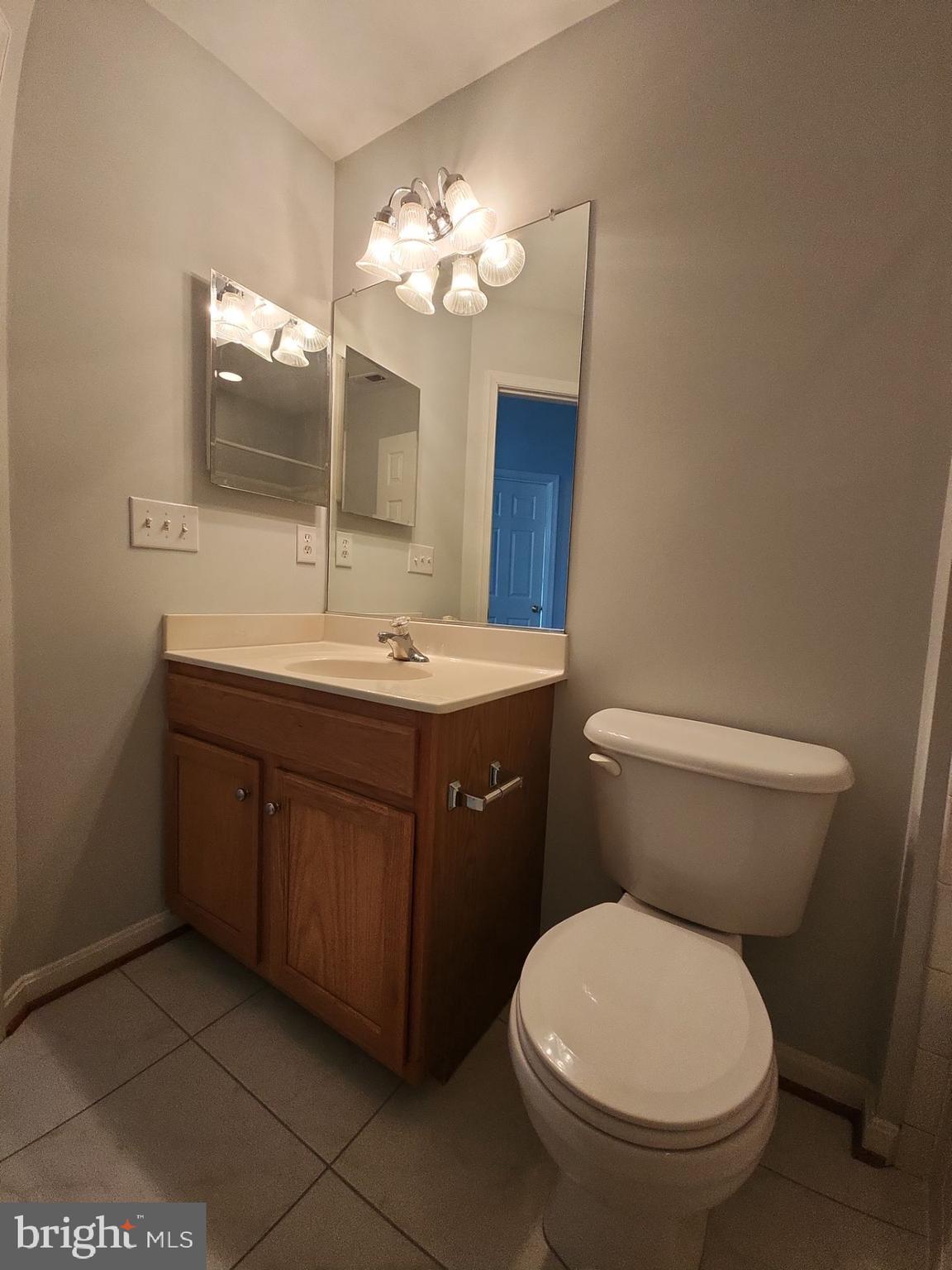 AZALEA WOODS - Residential Lease